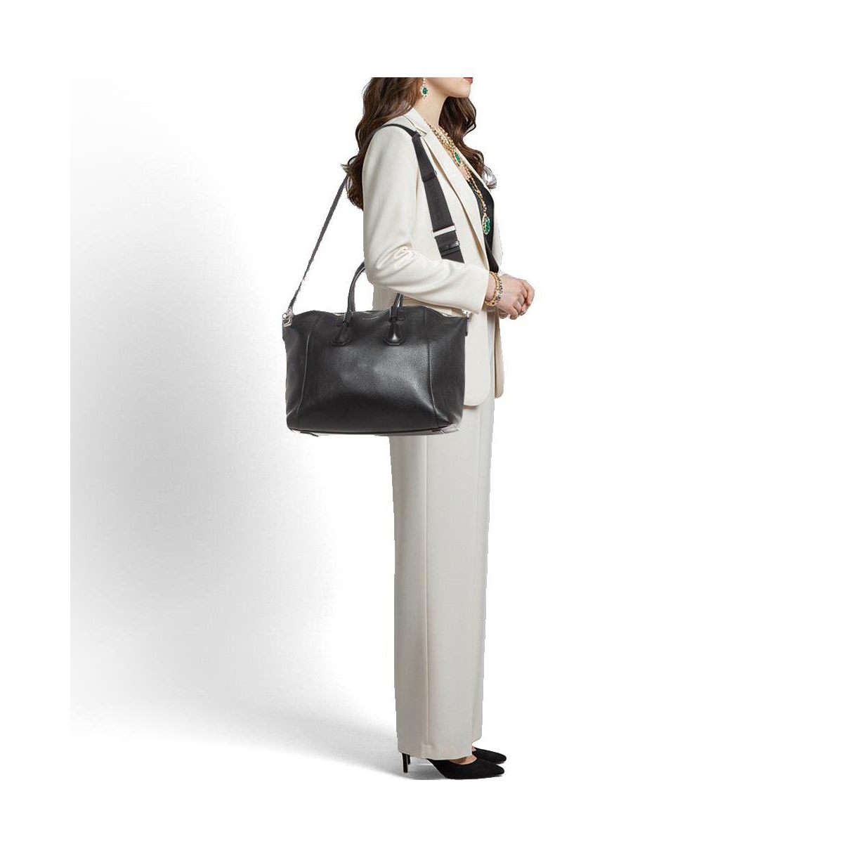 Pre-Owned Givenchy women's Leather Shoulder Bag