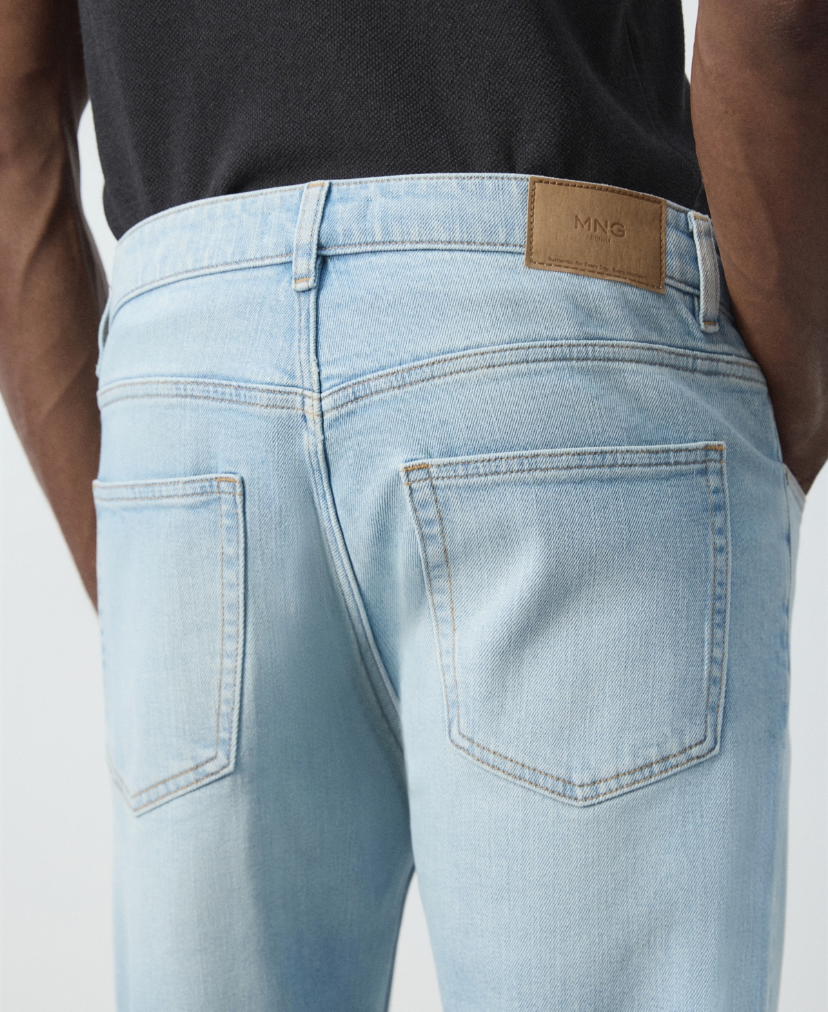 Mango Men's Ben Mid-Rise Tapered Cropped Jeans
