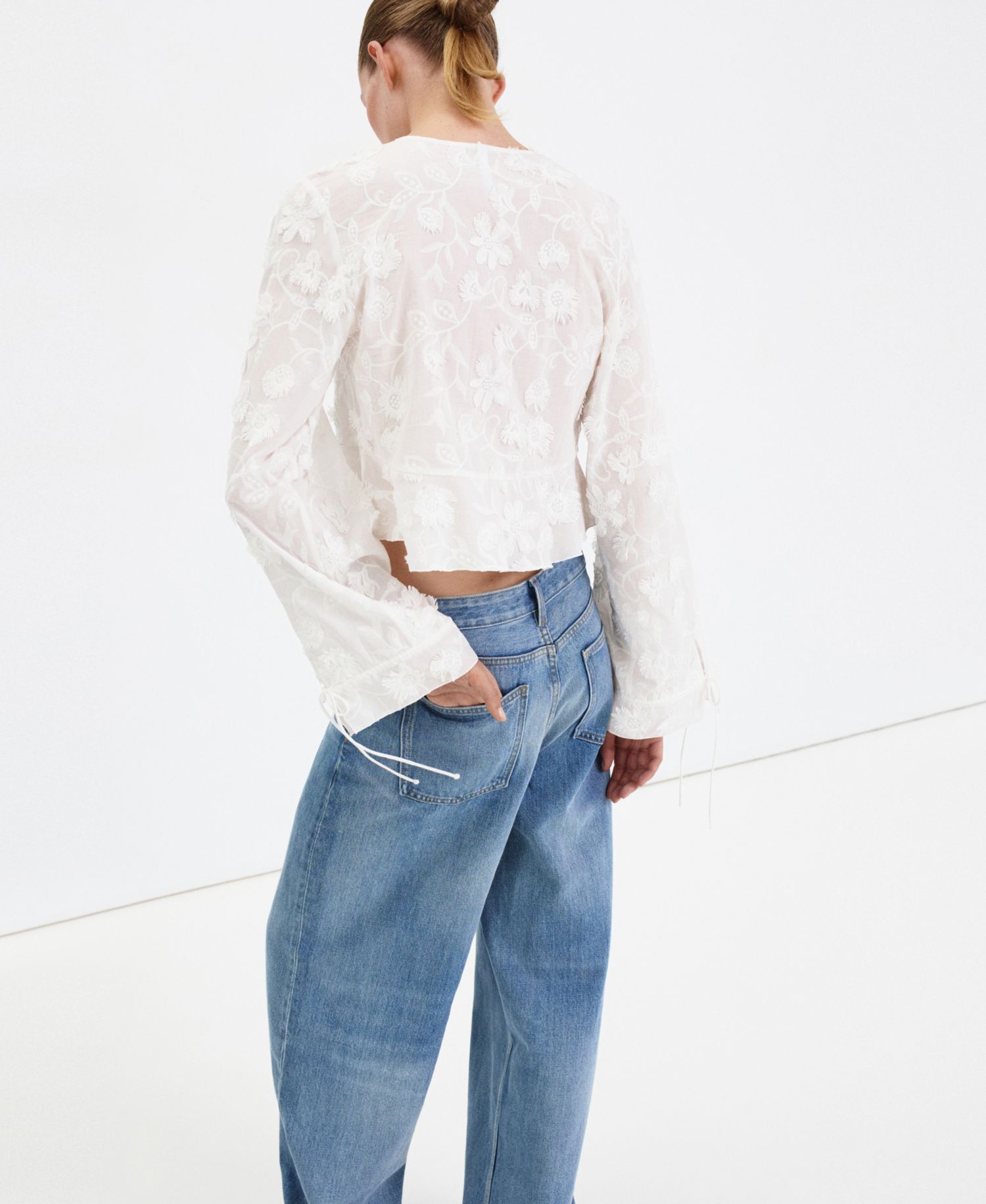 Women's Long-Sleeve Floral V-Neck Blouse