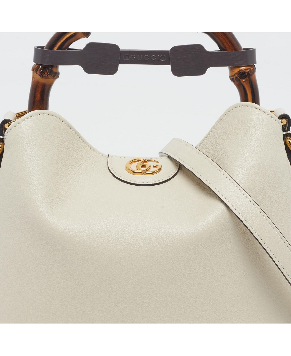 Pre-Owned Gucci Diana Leather Hobo Bag with Bamboo Handle