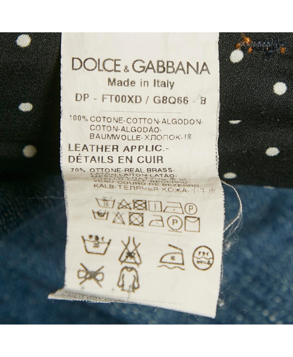 Pre-Owned Dolce & Gabbana Women's Denim Distressed Boyfriend Logo Plaque Jeans