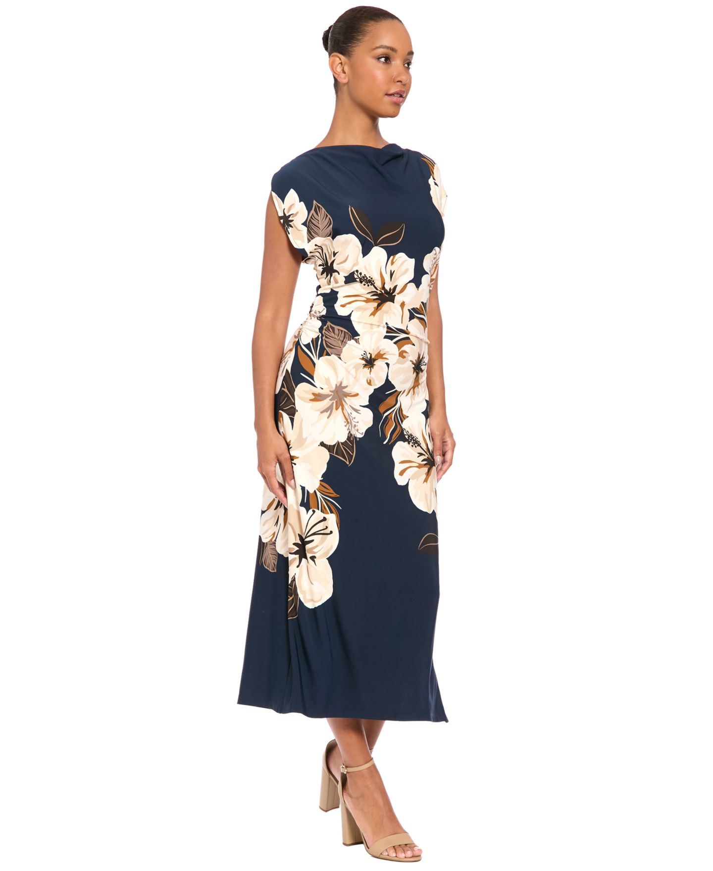 Женское платье Maggy London Margeaux Floral-Print Mock Neck Midi, цвет: Индиго / Слоновая кость — фото 2