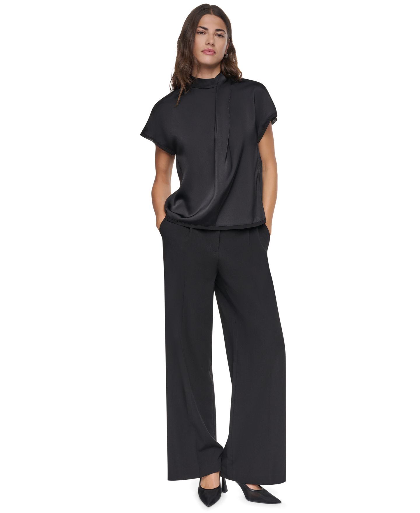 Женская блузка DKNY Short-Sleeve Mock-Neck Satin Blouse, цвет: Чёрный — фото 2