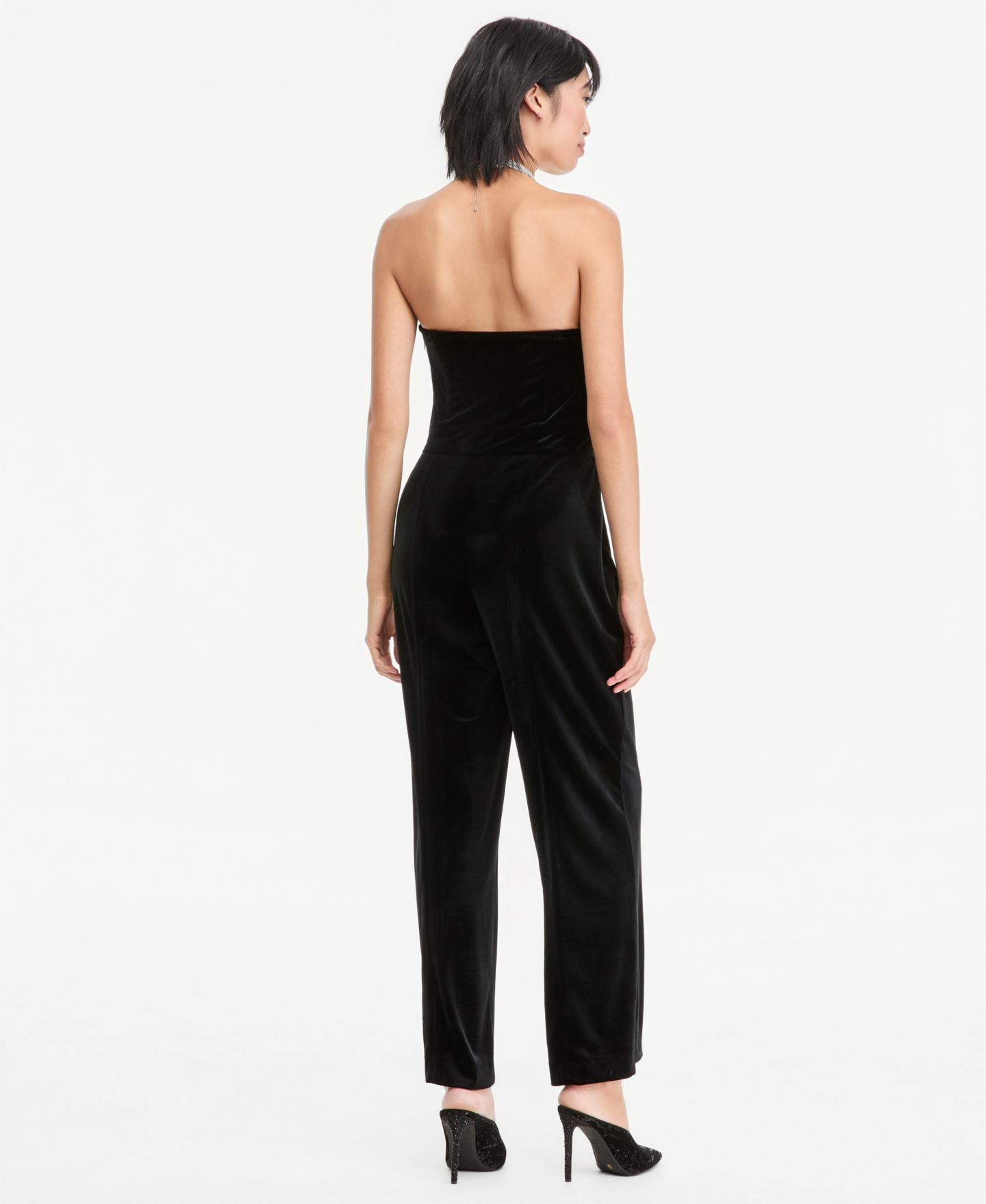 Женский комбинезон I.N.C. International Concepts Strapless Velvet Wide-Leg Jumpsuit, цвет: Глубокий чёрный — фото 2