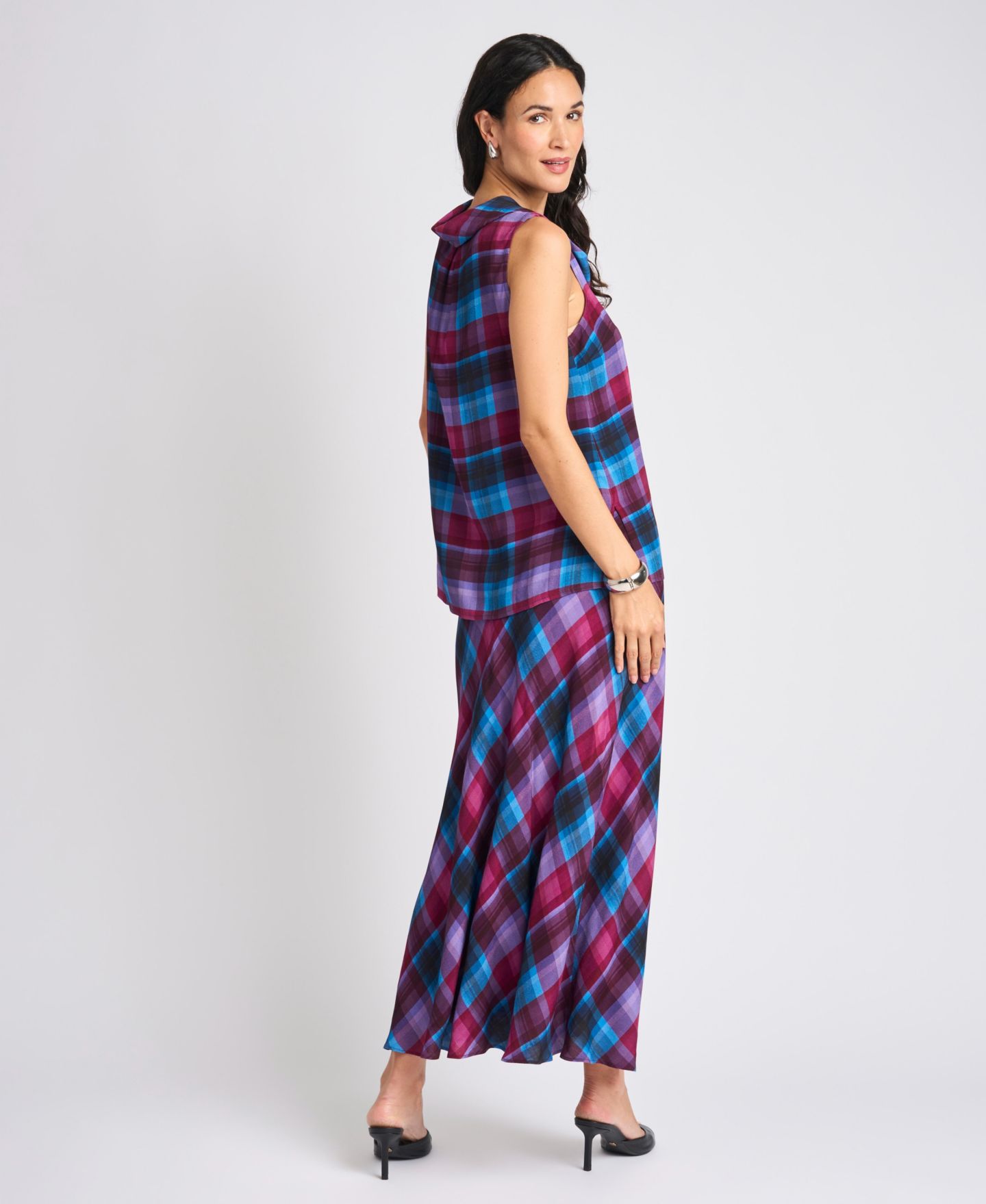 Женская юбка Vince Camuto Bias Plaid A-Line Maxi, цвет: Мерло — фото 6