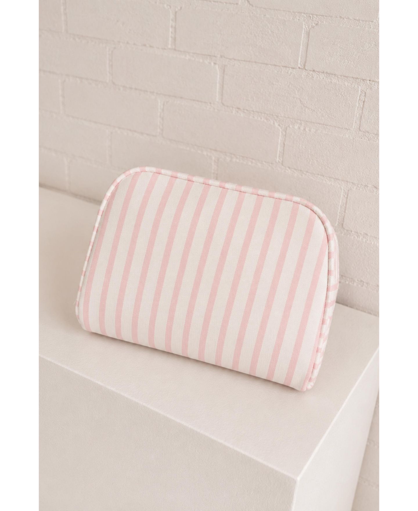 Женская сумка Untamed Petals Bridesmaid Striped Cosmetic, цвет: Розовый — фото 3