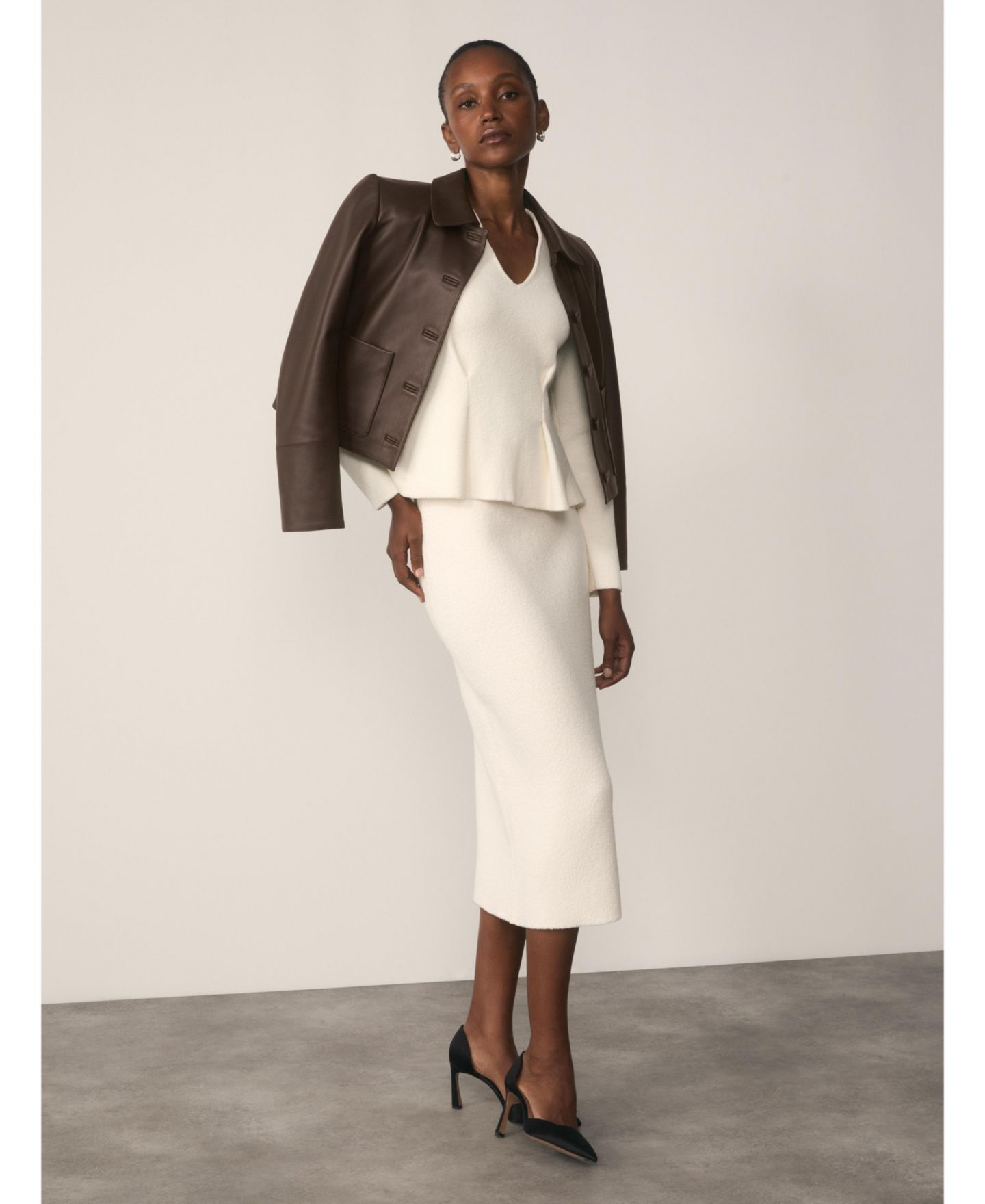 Женский топ The Fold Roveta Peplum V-Neck Long-Sleeve Cotton-Blend, цвет: Белый — фото 8