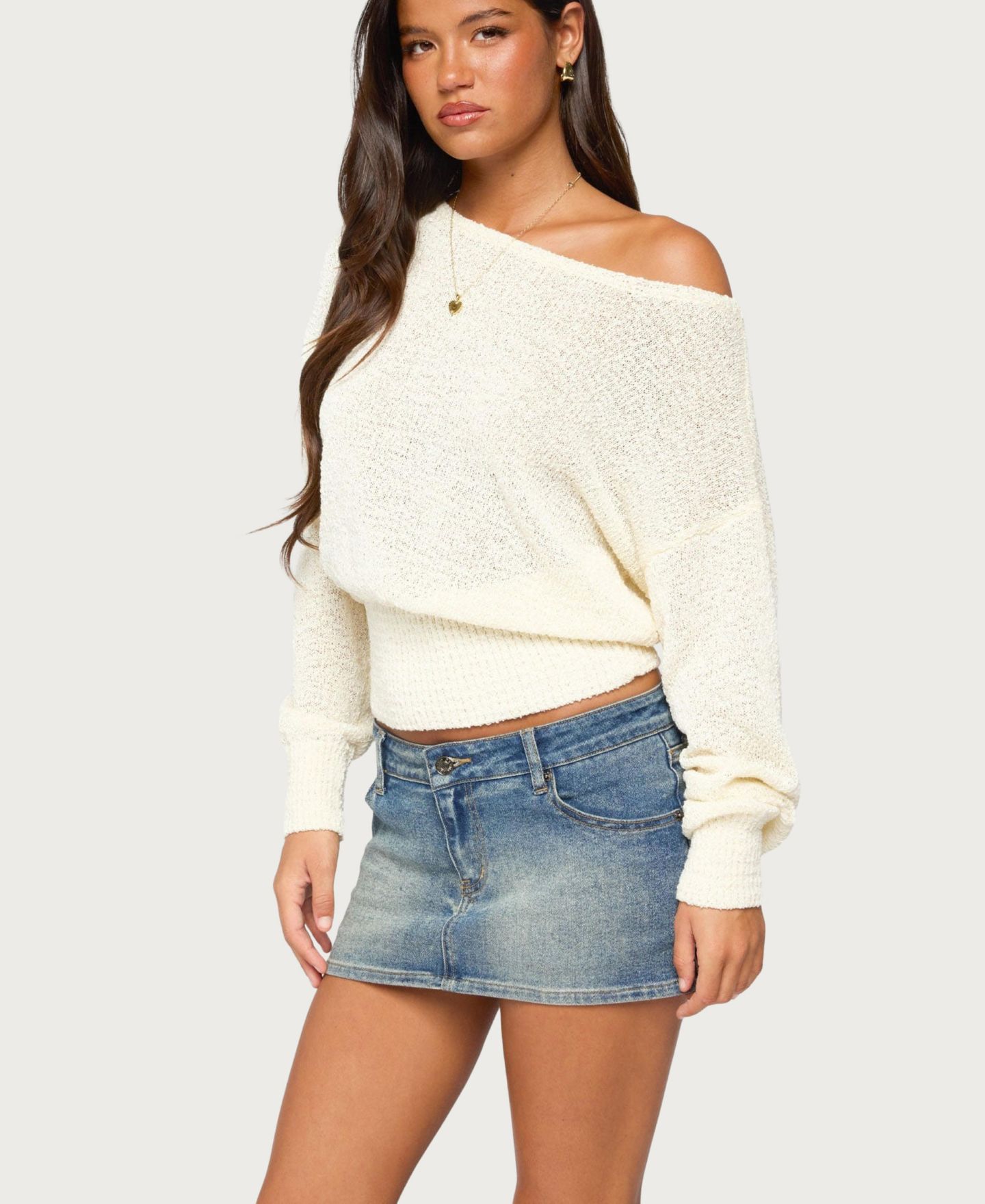 Женский свитер Edikted Parra Off-the-Shoulder Long-Sleeve Textured-Knit, цвет: Кремовый — фото 4