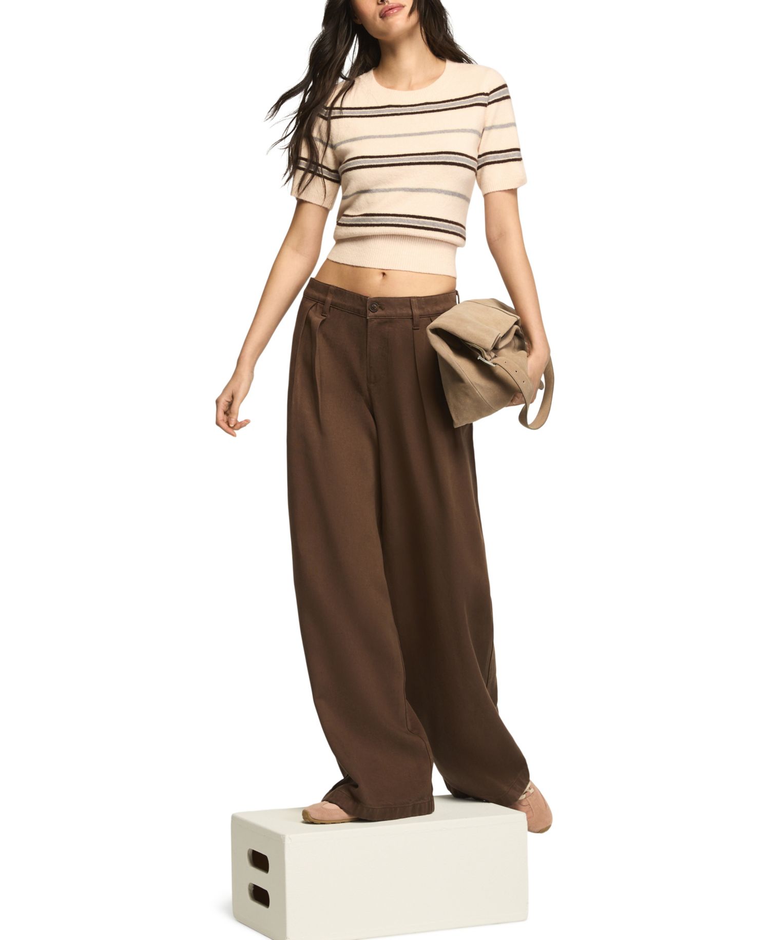 Women's Double Pleated Wide Leg Trouser