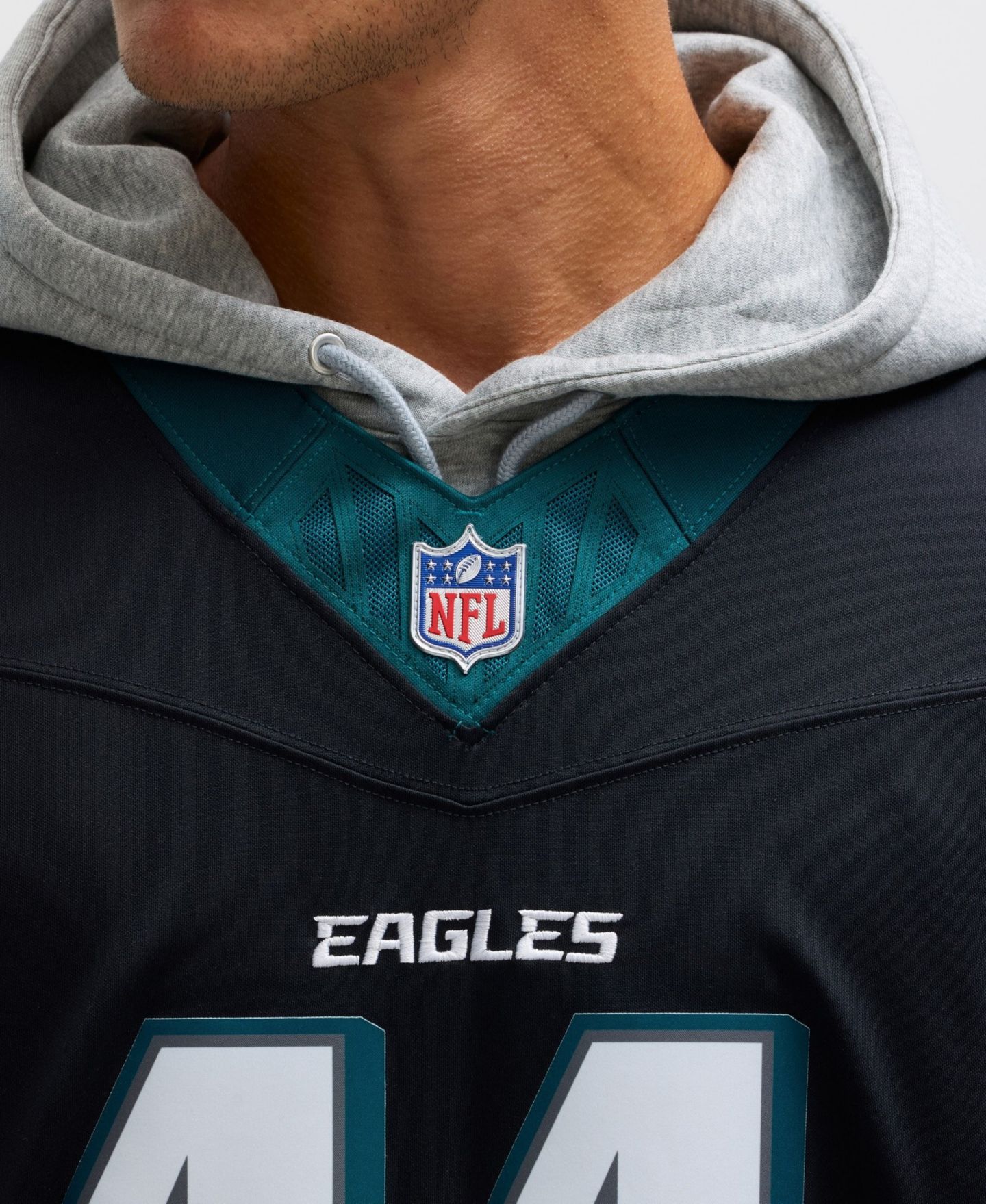 Мужской топ Nike A.J. Kelly Philadelphia Eagles Alternate Vapor F.U.S.E. Limited Jersey, цвет: Чёрный — фото 5