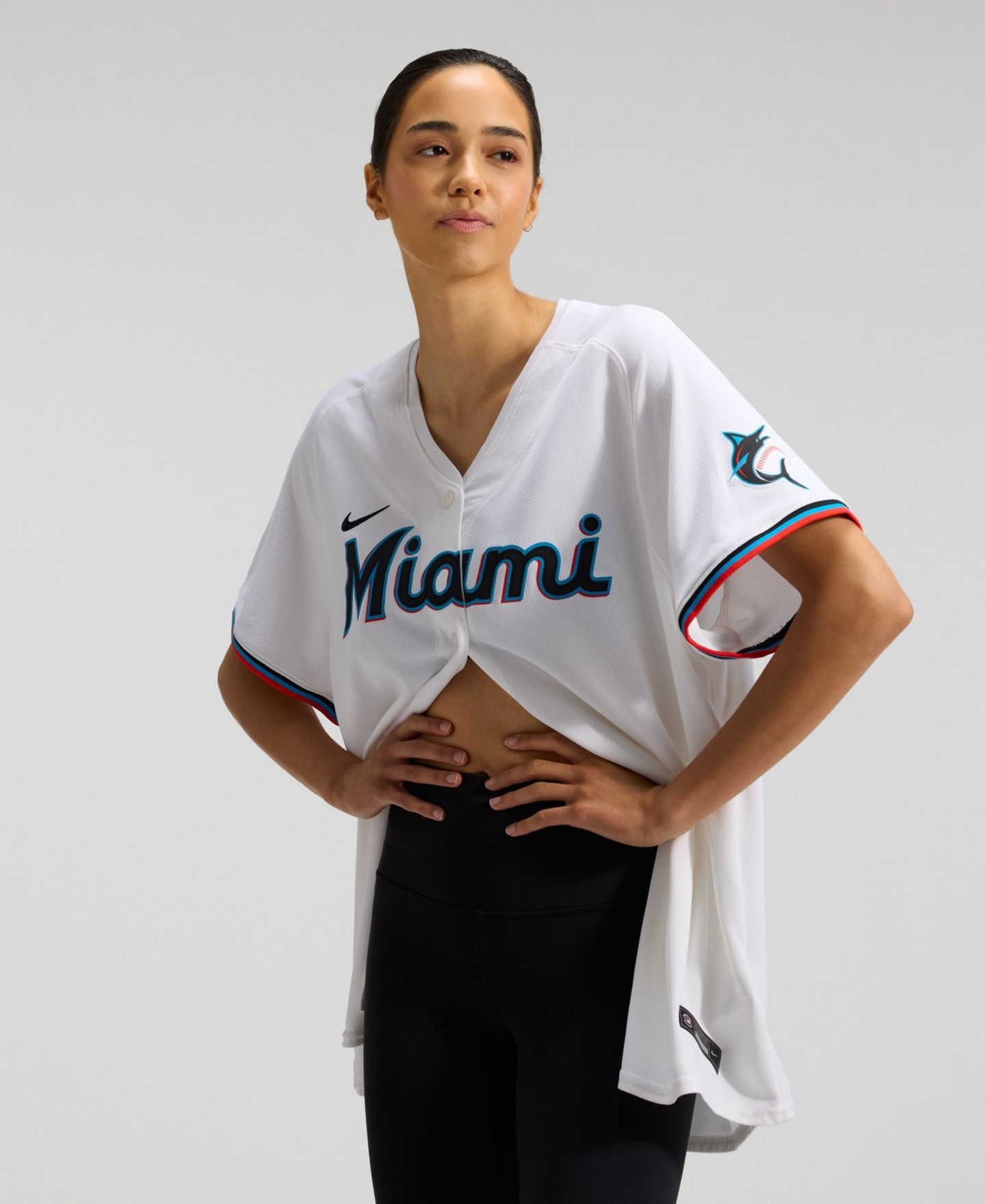 Женский топ Nike Sandy Alcantara White Miami Marlins Home Limited Player Jersey — фото 7