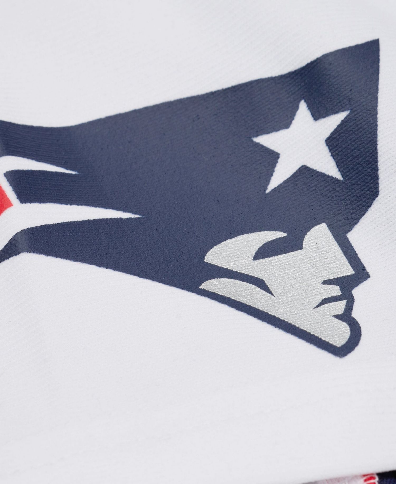 Women's Tom Brady White New England Patriots 2000 Legacy Replica Jersey
