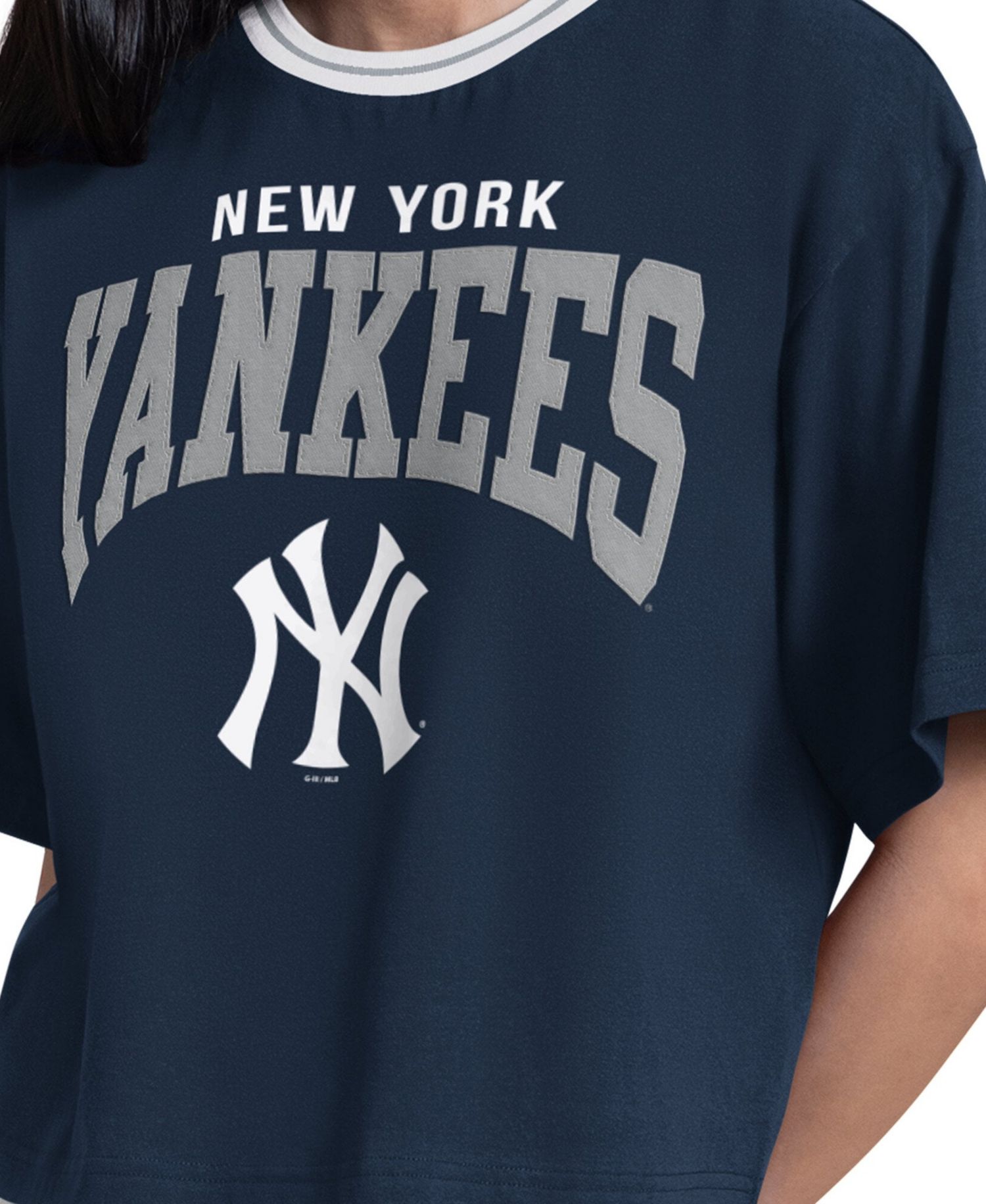 Women's Navy New York Yankees Ace Cropped T-Shirt