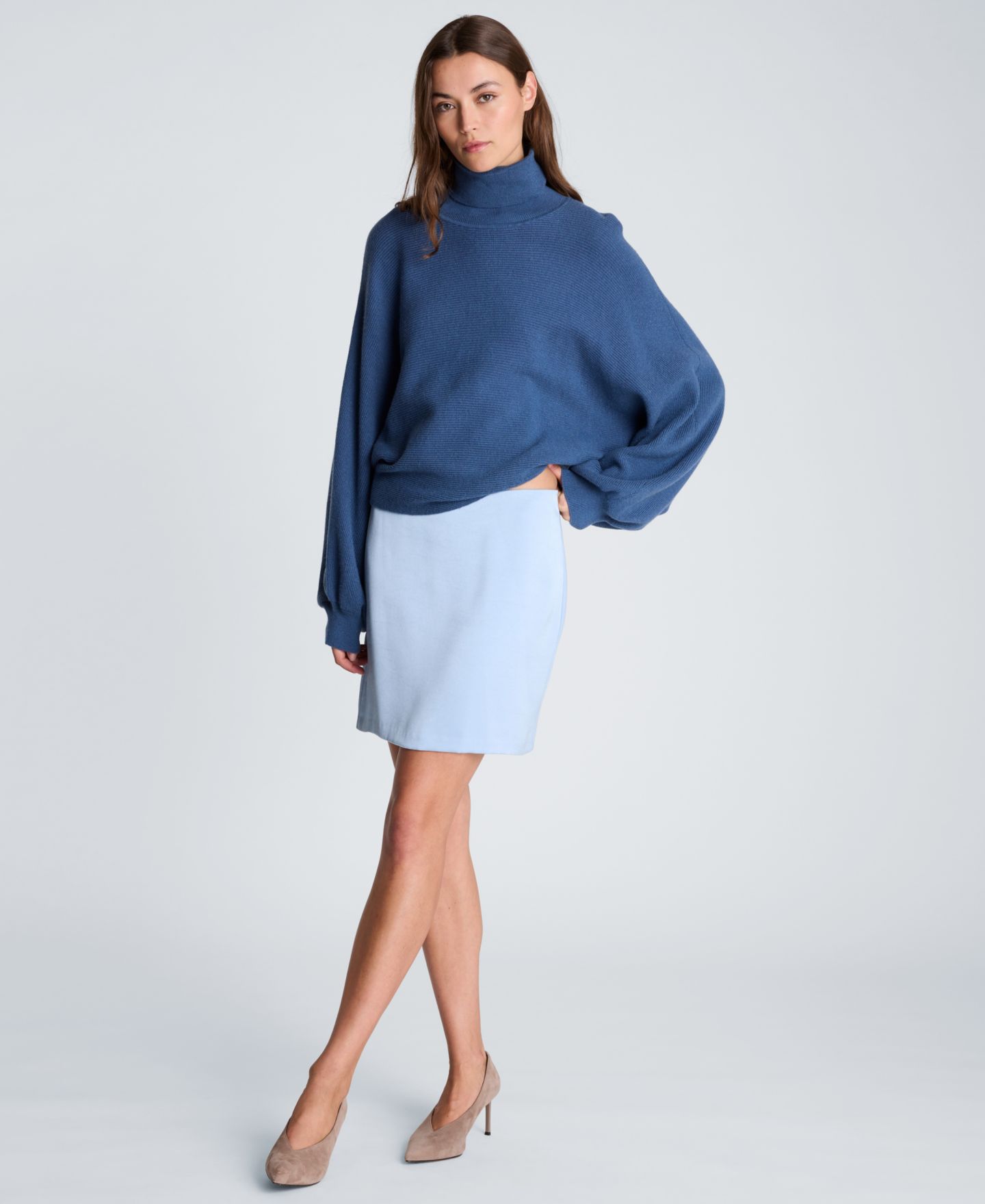 Женский свитер Kenneth Cole Horizontal Stitch Dolman Cropped Turtleneck, цвет: Состаренный синий — фото 2