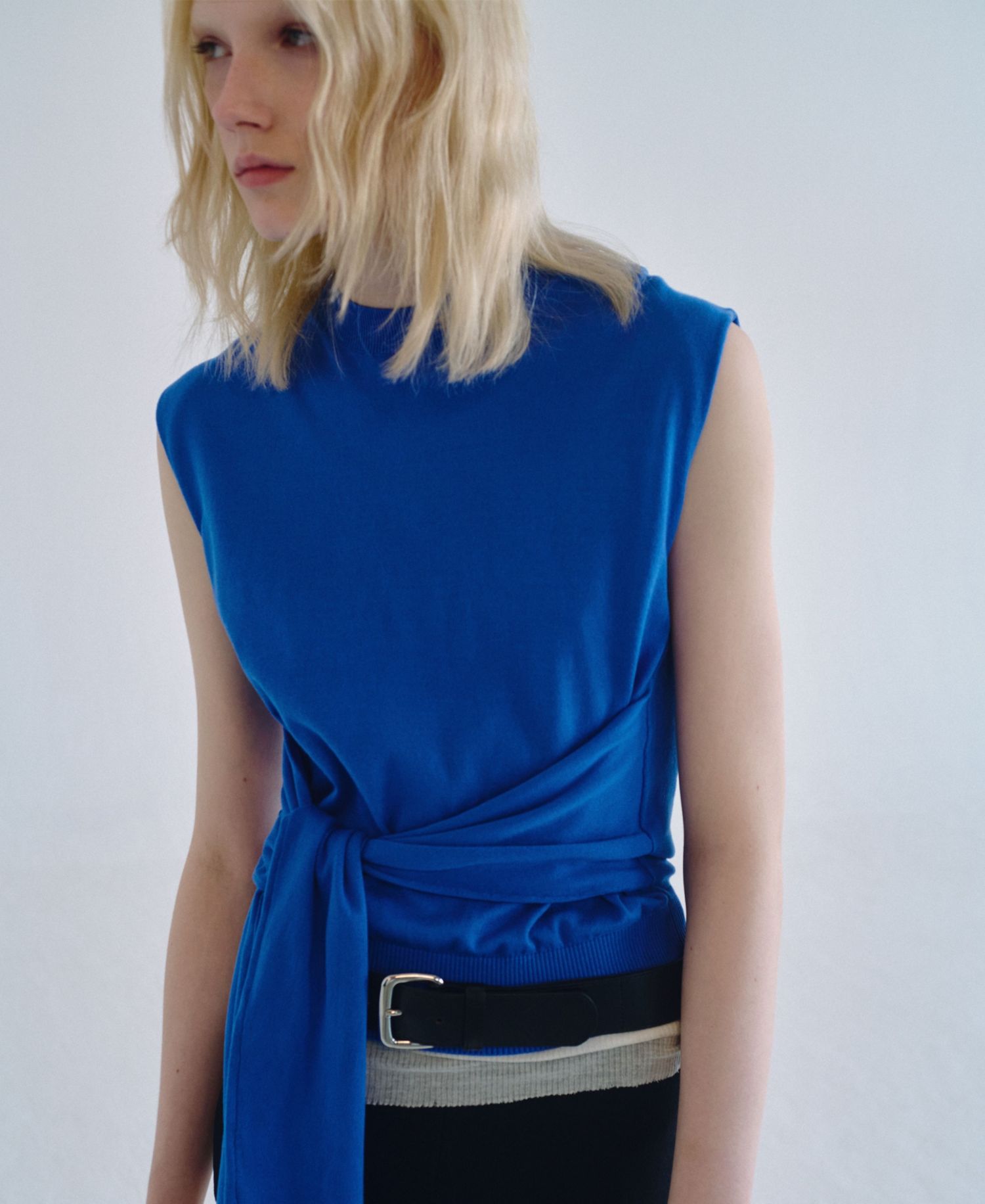 Women's Tailored Knit Knot-Detail Vest
