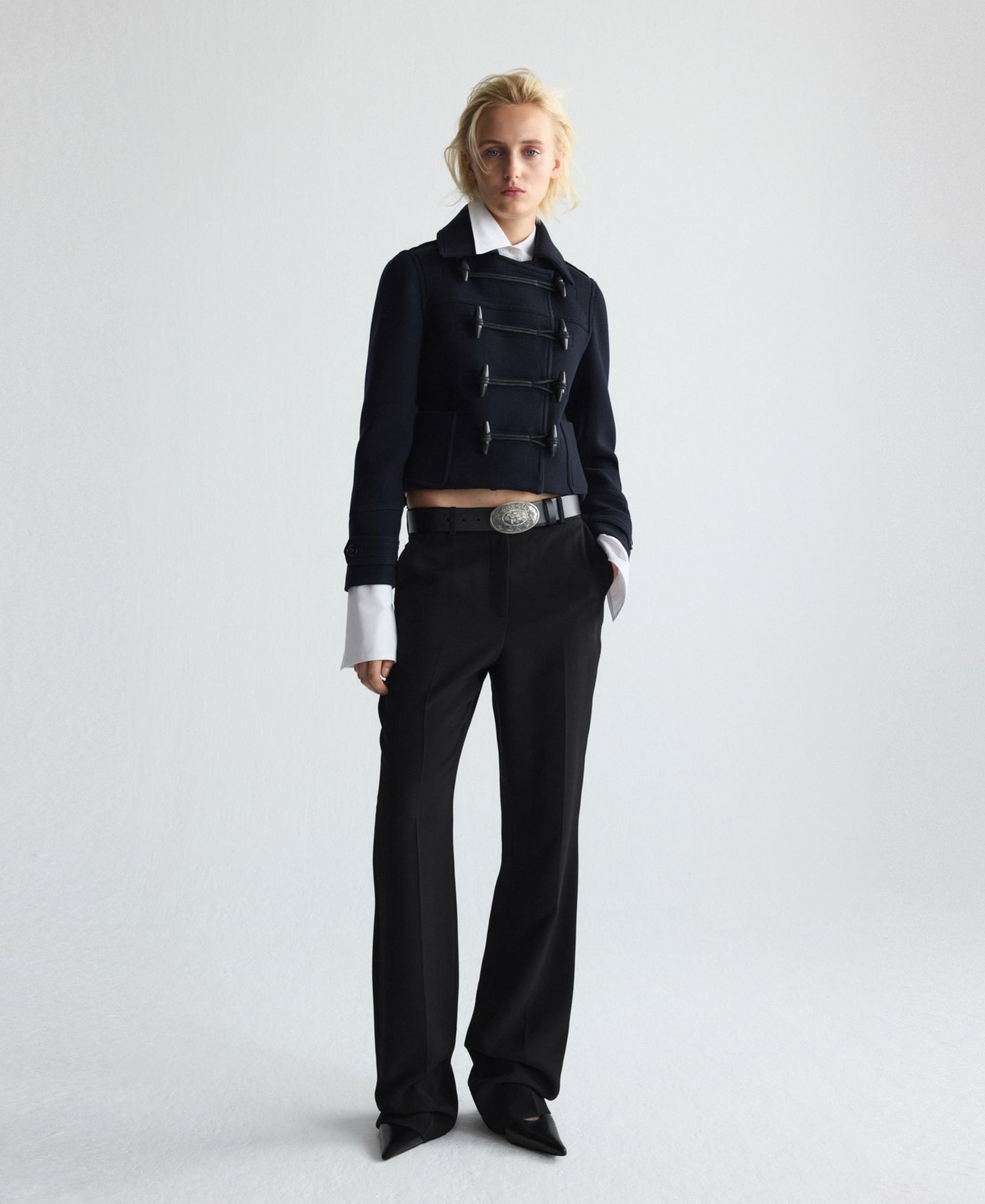 Женское пальто Mango Selection Wool-Blend Cropped Toggle, цвет: Тёмный тёмно-синий — фото 2