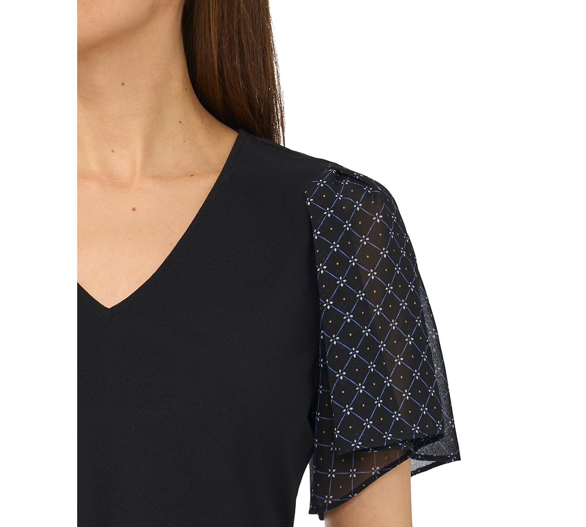 CeCe Women's V-Neck Flutter Short-Sleeve Chiffon Blouse