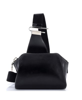 Antigona U Crossbody Bag Leather