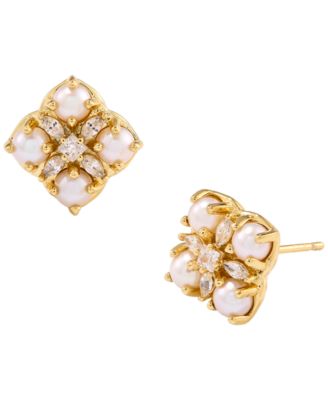 Freshwater Pearl Dira Stud Earrings