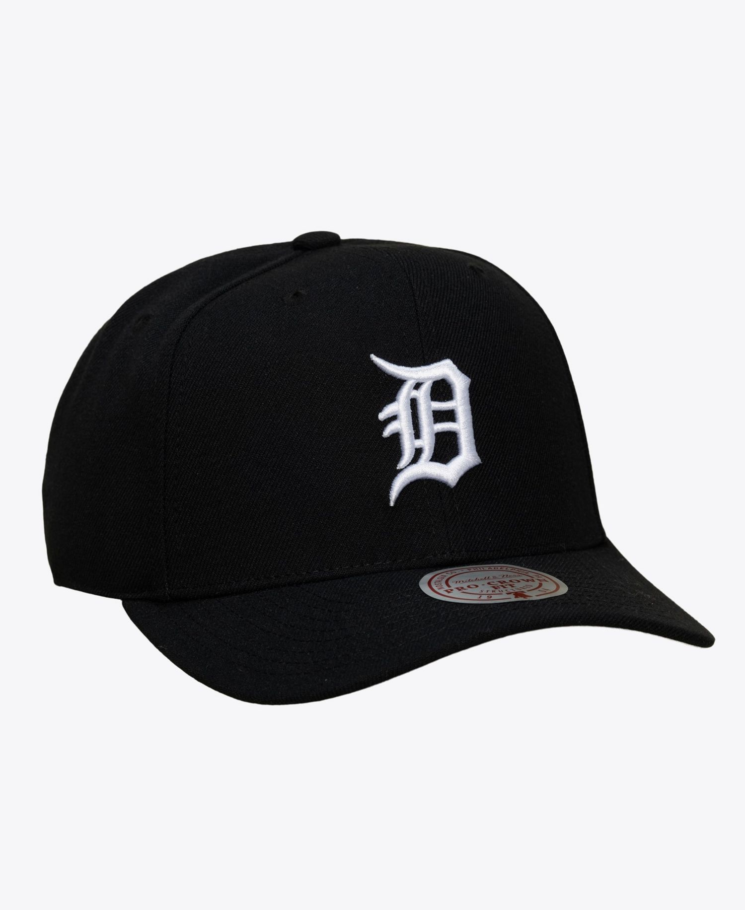 Men's Black Detroit Tigers Black and White Pro Crown Snapback