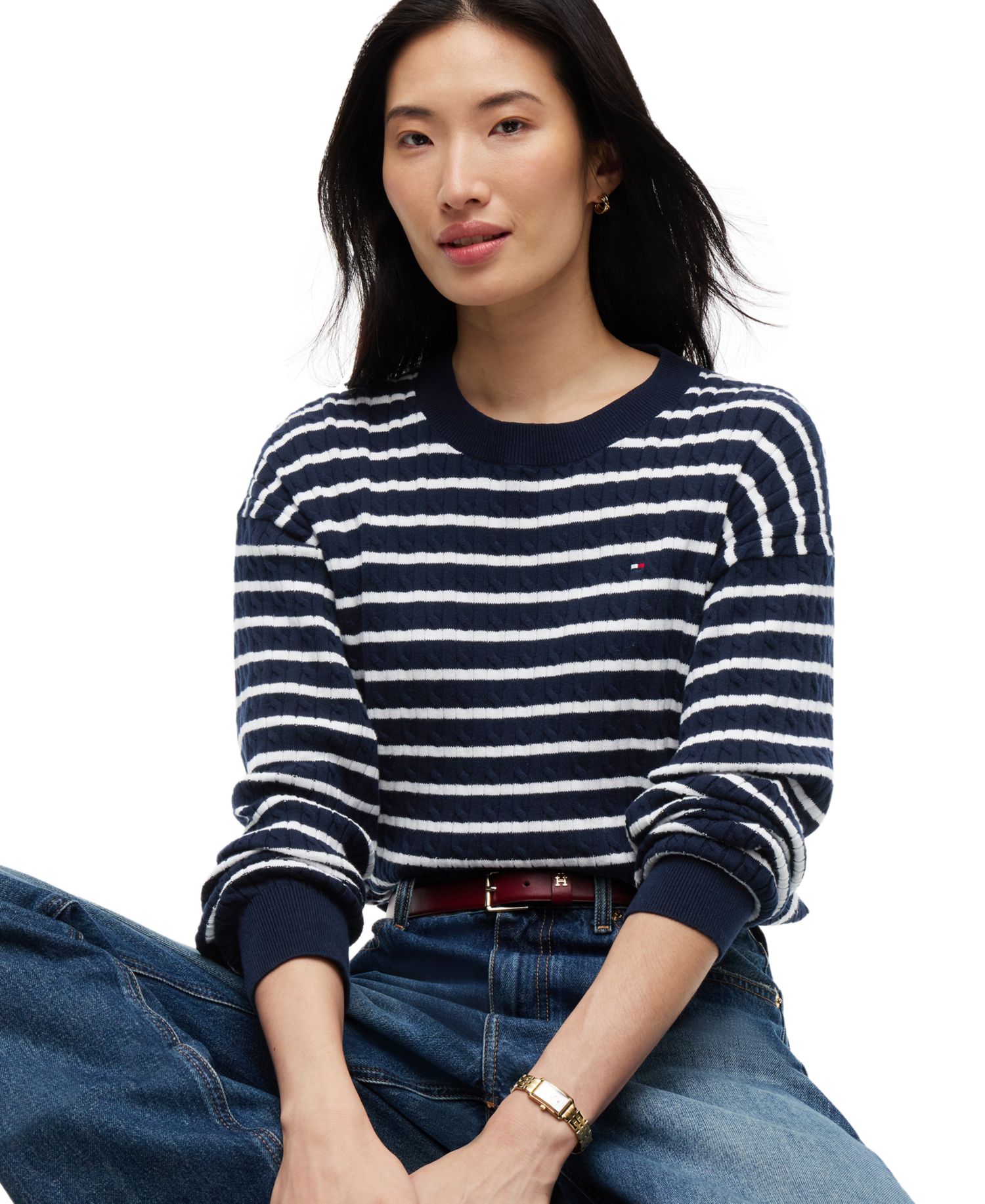 Women's Cable-Knit Crewneck Long-Sleeve Sweater