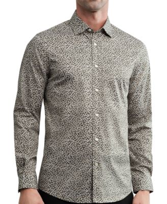 Men's Slim-Fit Spread Collar Untucked Dress Shirt