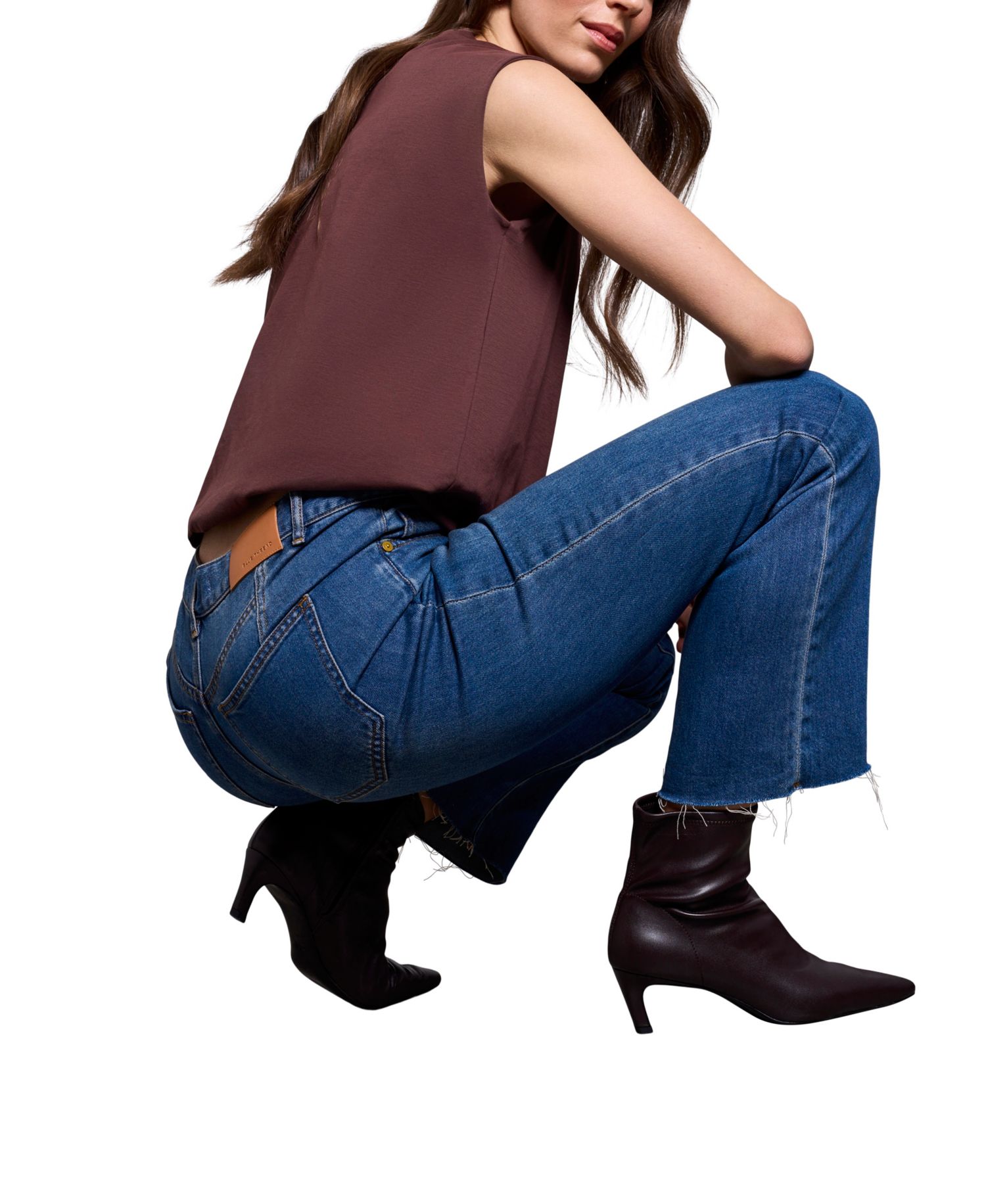 Women's Sophia Mid-Rise Straight-Leg Curvy Jeans