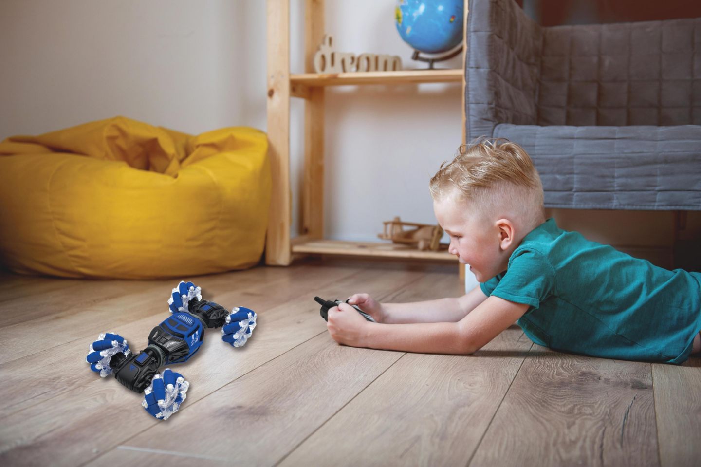 Детская игрушка Lexibook Extreme Crosslander Gesture-Control Off-Road Rechargeable Remote Control Car, цвет: Синий — фото 6