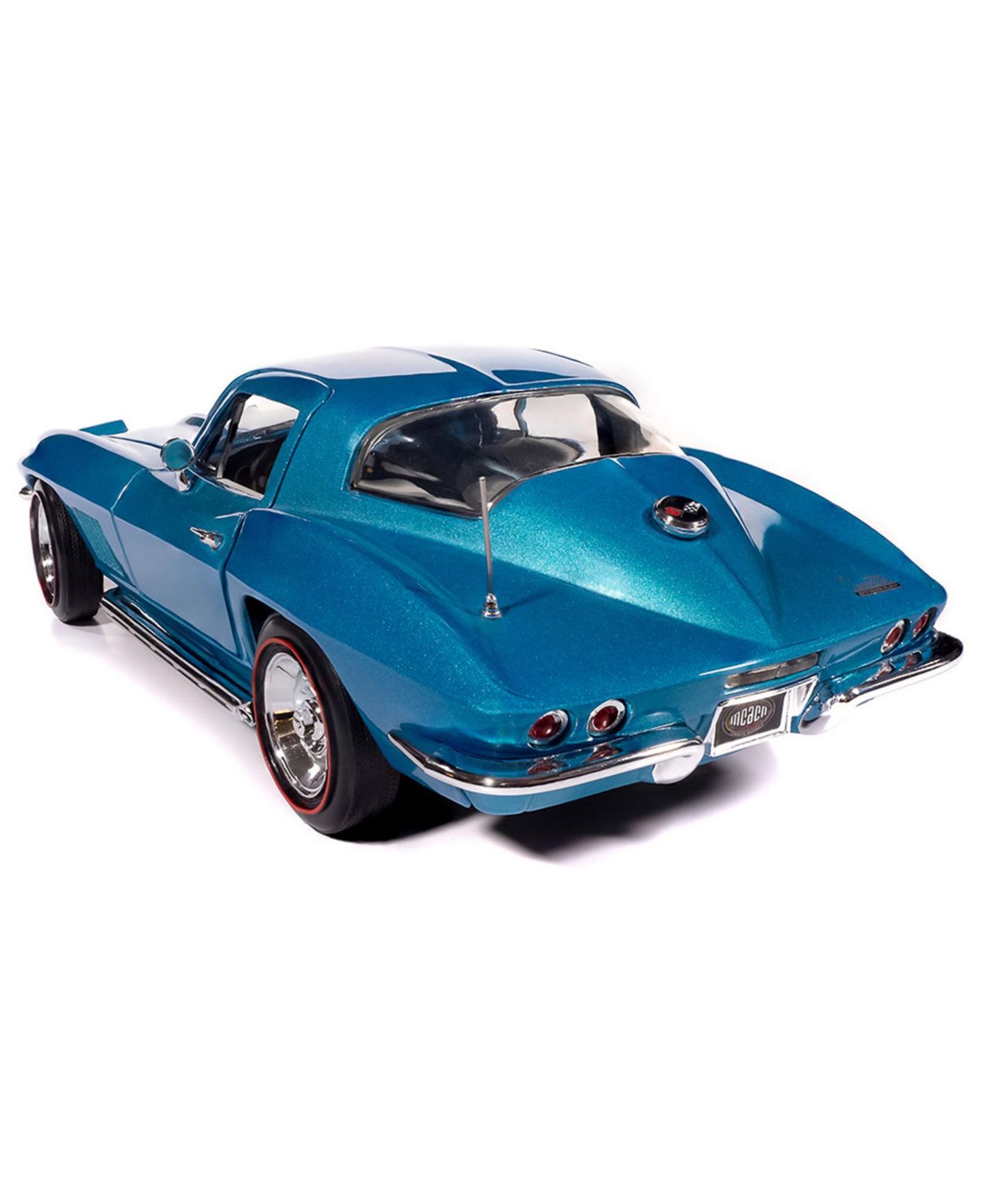 Детская игрушка Auto World 1/18 Scale American Muscle 1967 Chevrolet Corvette Stingray Limited-Edition Diecast Model Car — фото 5
