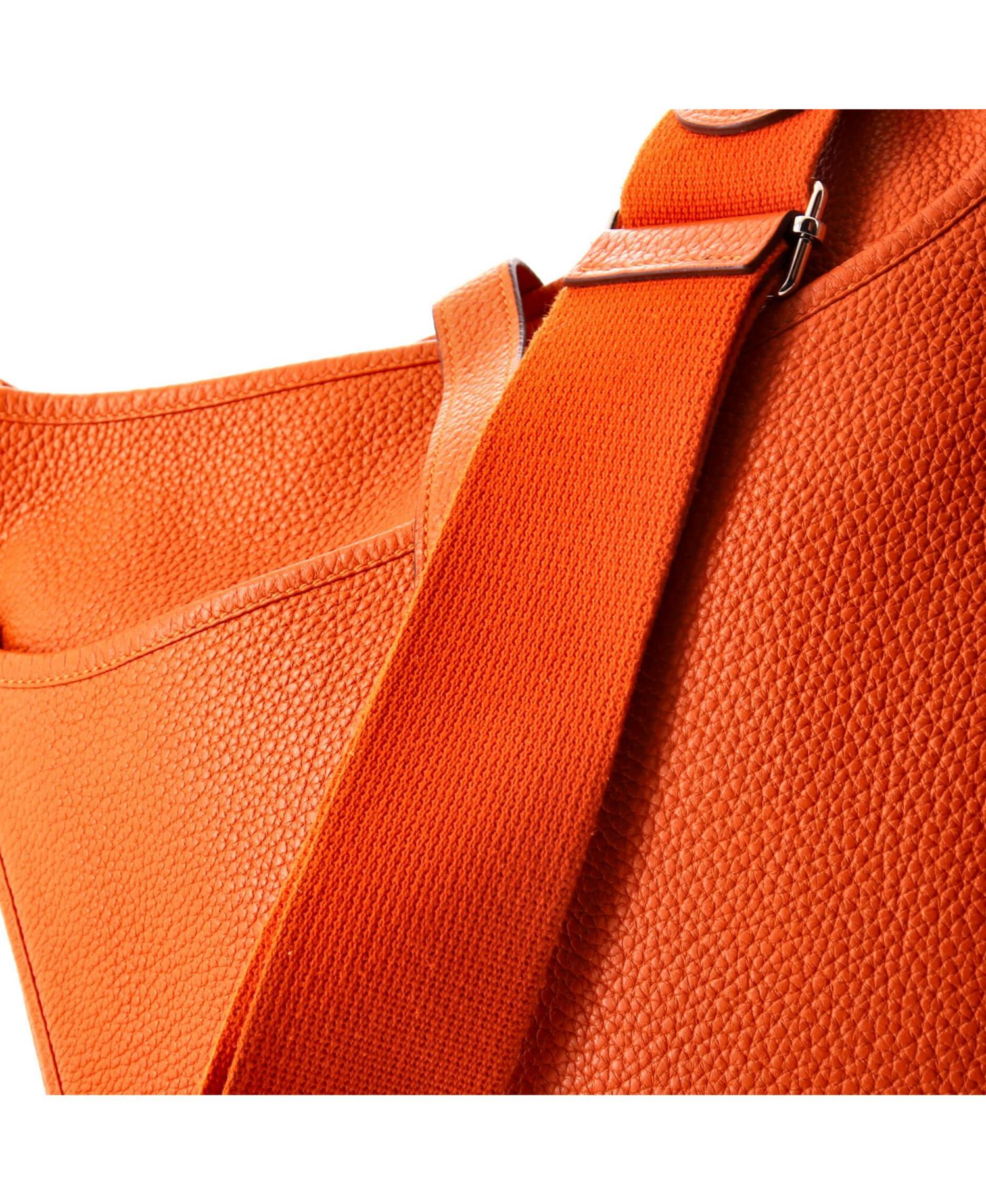 Pre-Owned Hermes GM Evelyne Bag Gen III Clemence