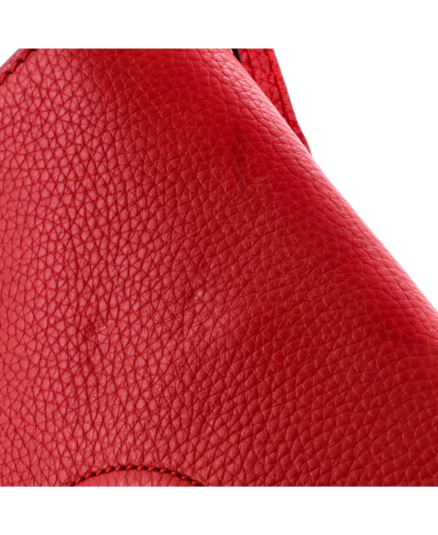 Medium Soho Chain Crossbody Bag Leather