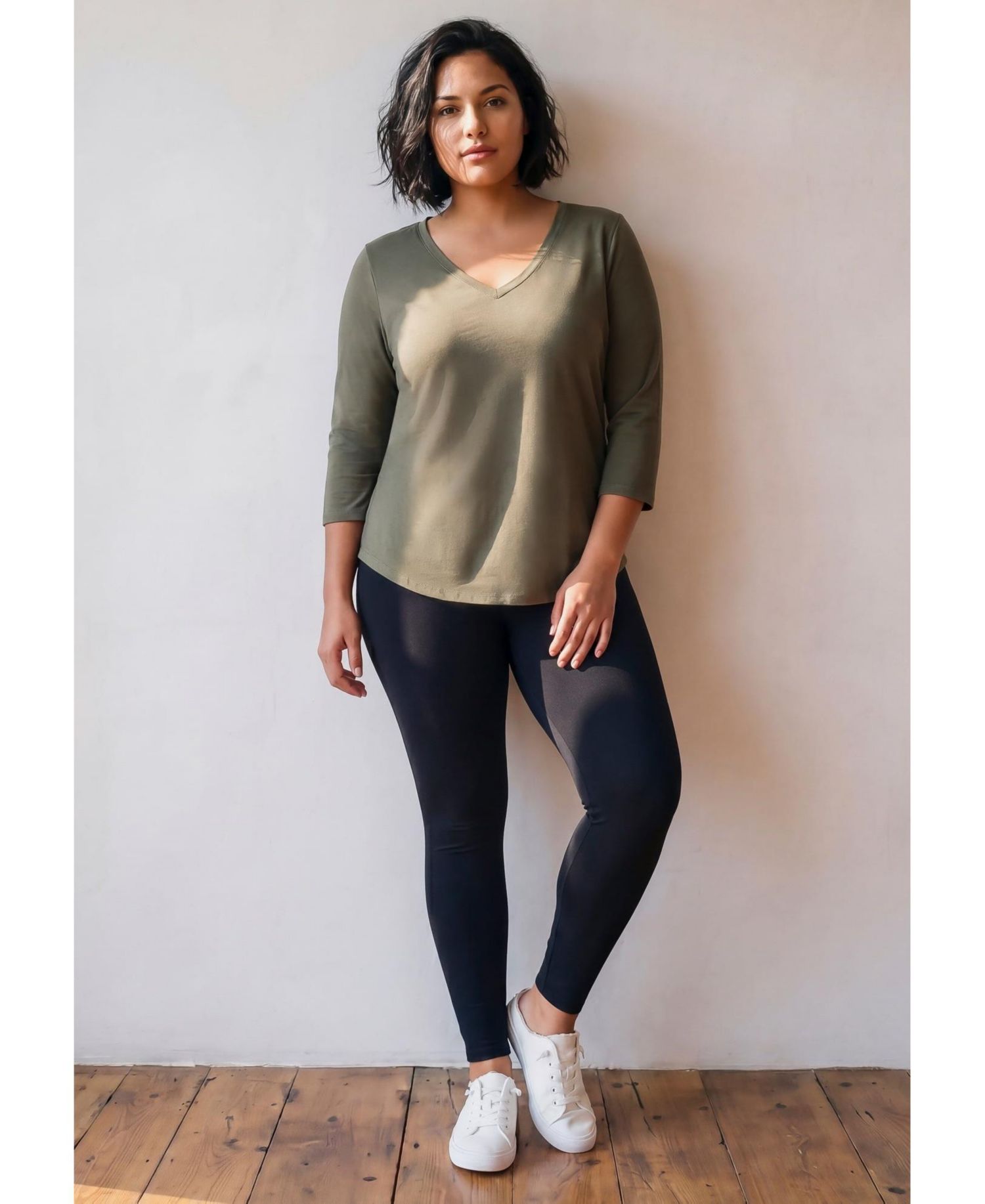 Plus Size Signature 3/4-Sleeve V-Neck T-Shirt