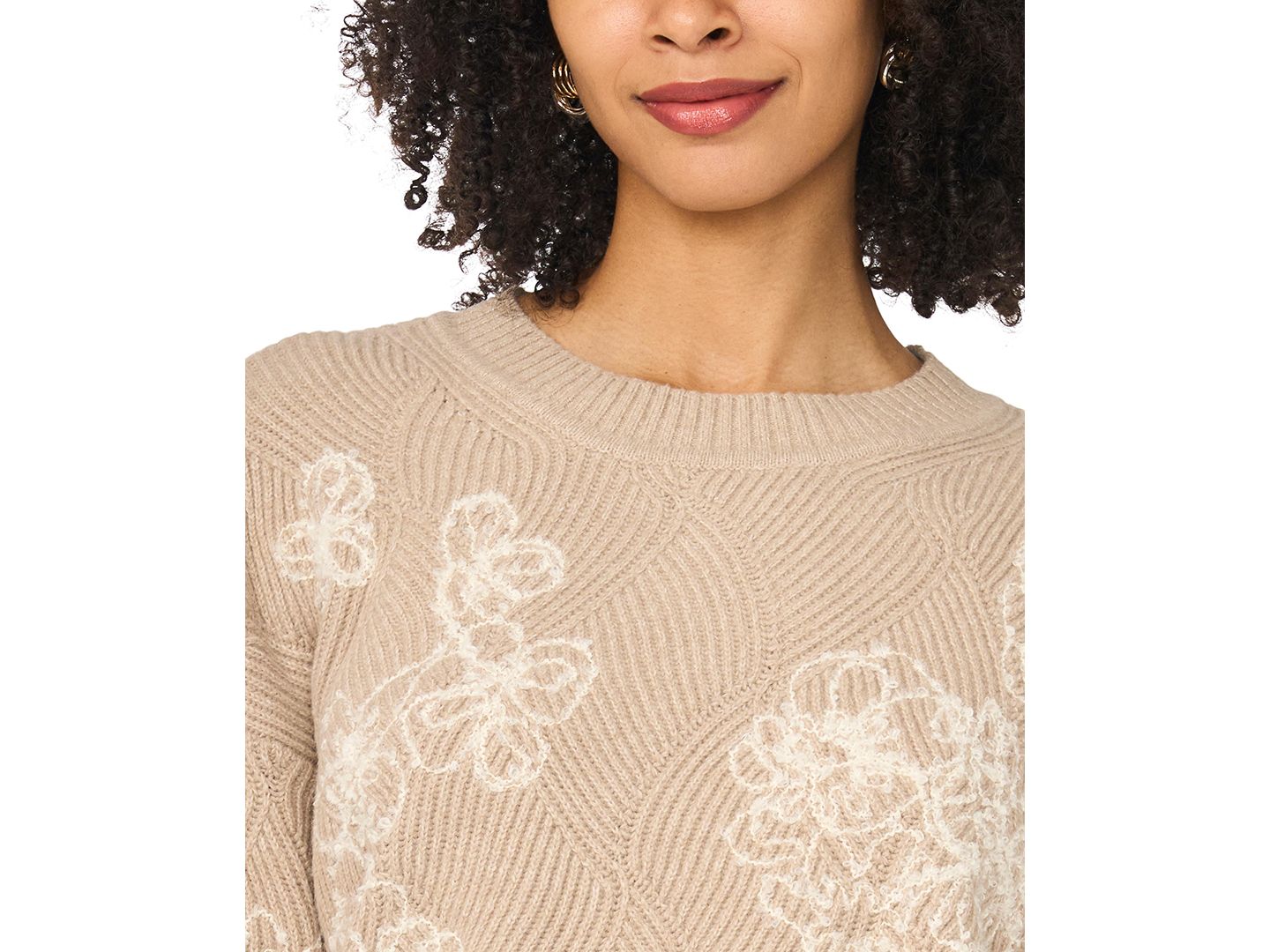 Женский свитер Vince Camuto Crewneck Floral-Embroidered Long-Sleeve, цвет: Пыльный орех — фото 3