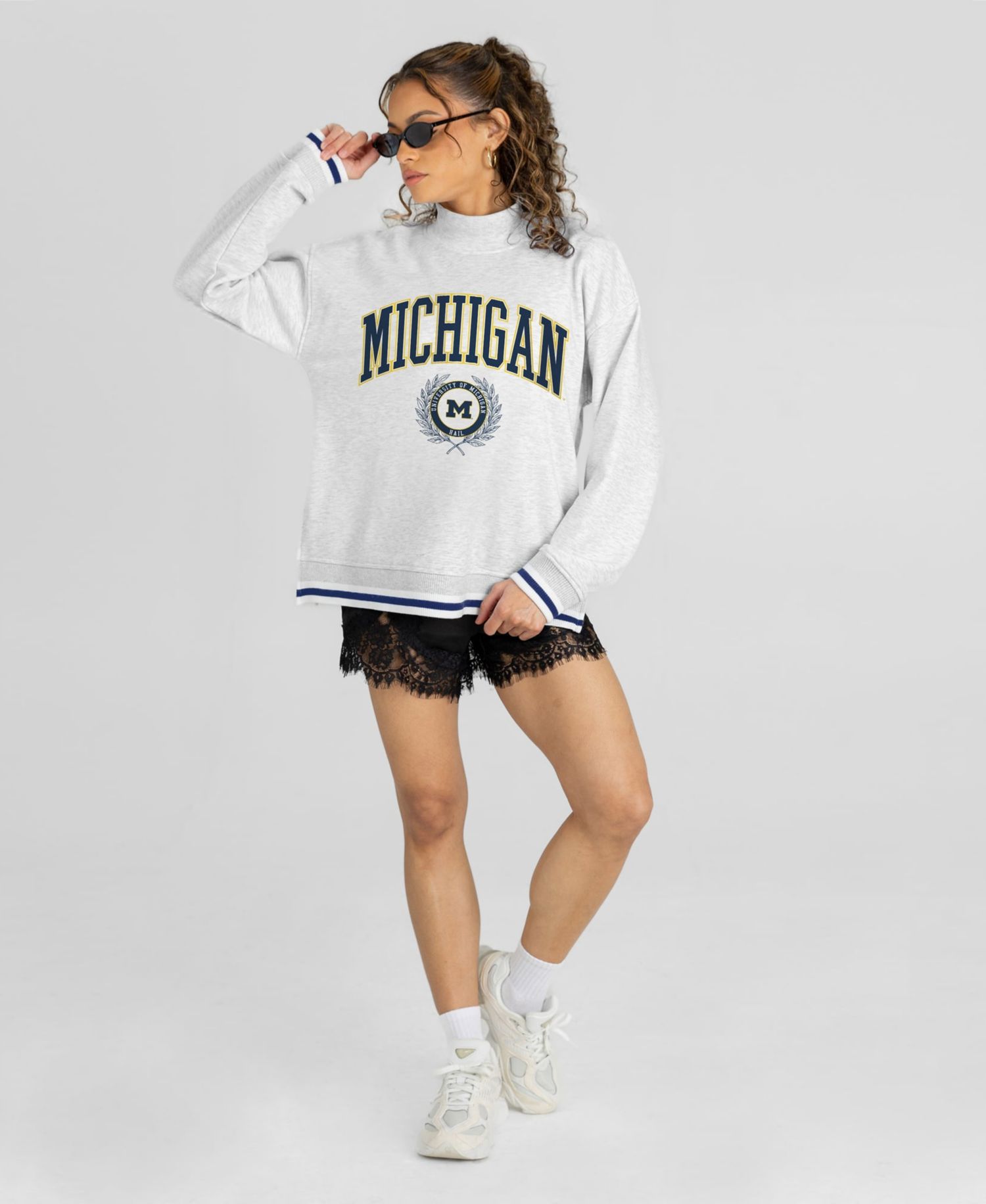 Women's Gray Michigan Wolverines Rally Point Contrast Stripe Mock Neck Sweatshirt