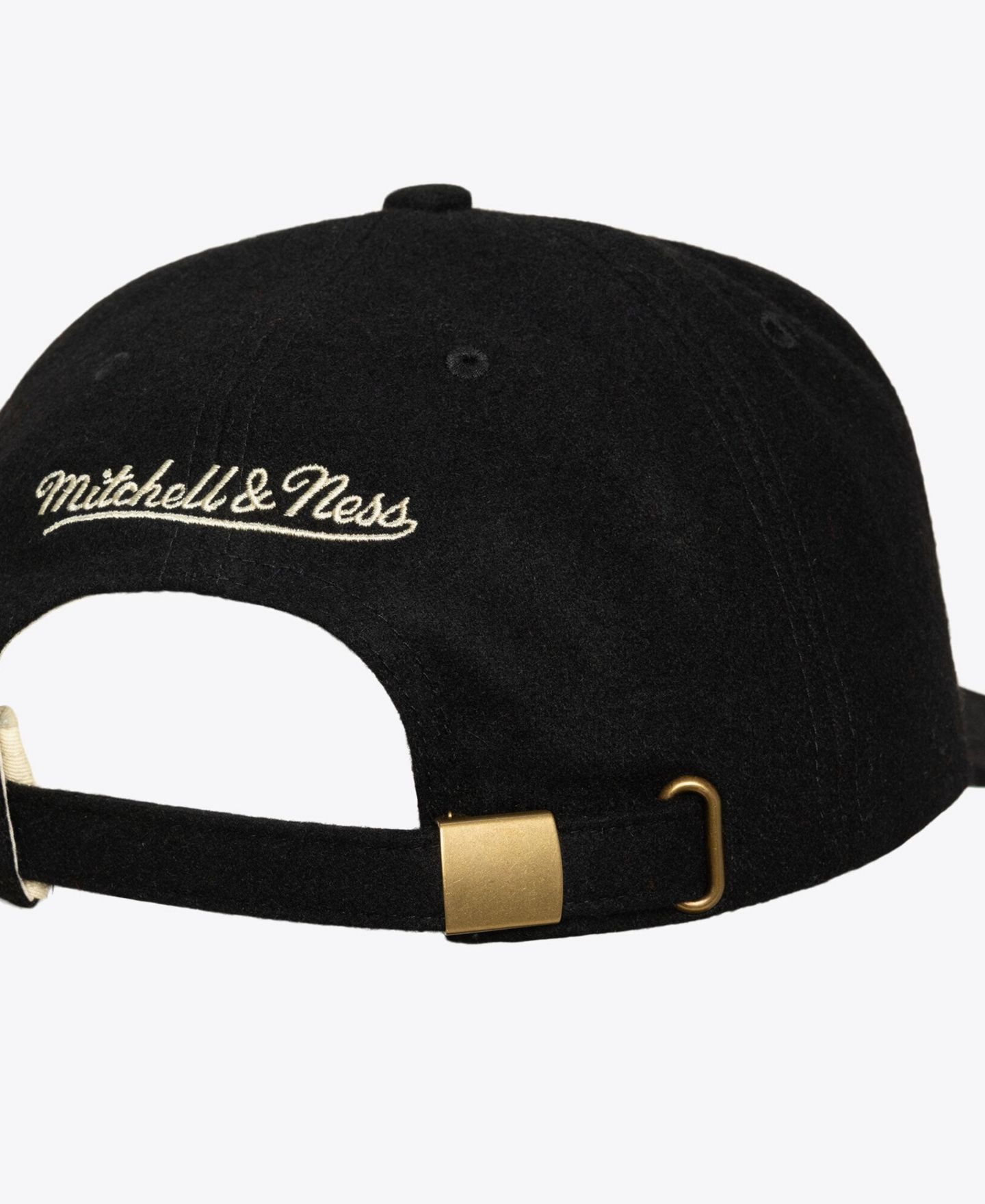 Мужская кепка Mitchell & Ness Black Orlando Magic Hardwood Classics Retro Roots Vintage Adjustable Hat — фото 4