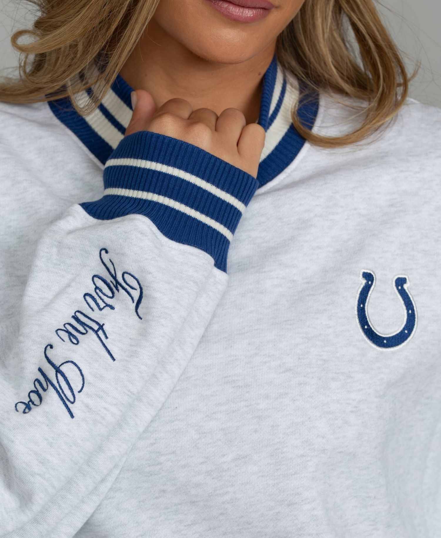 Women's Heather Gray Indianapolis Colts x Mock Neck Sweatshirt
