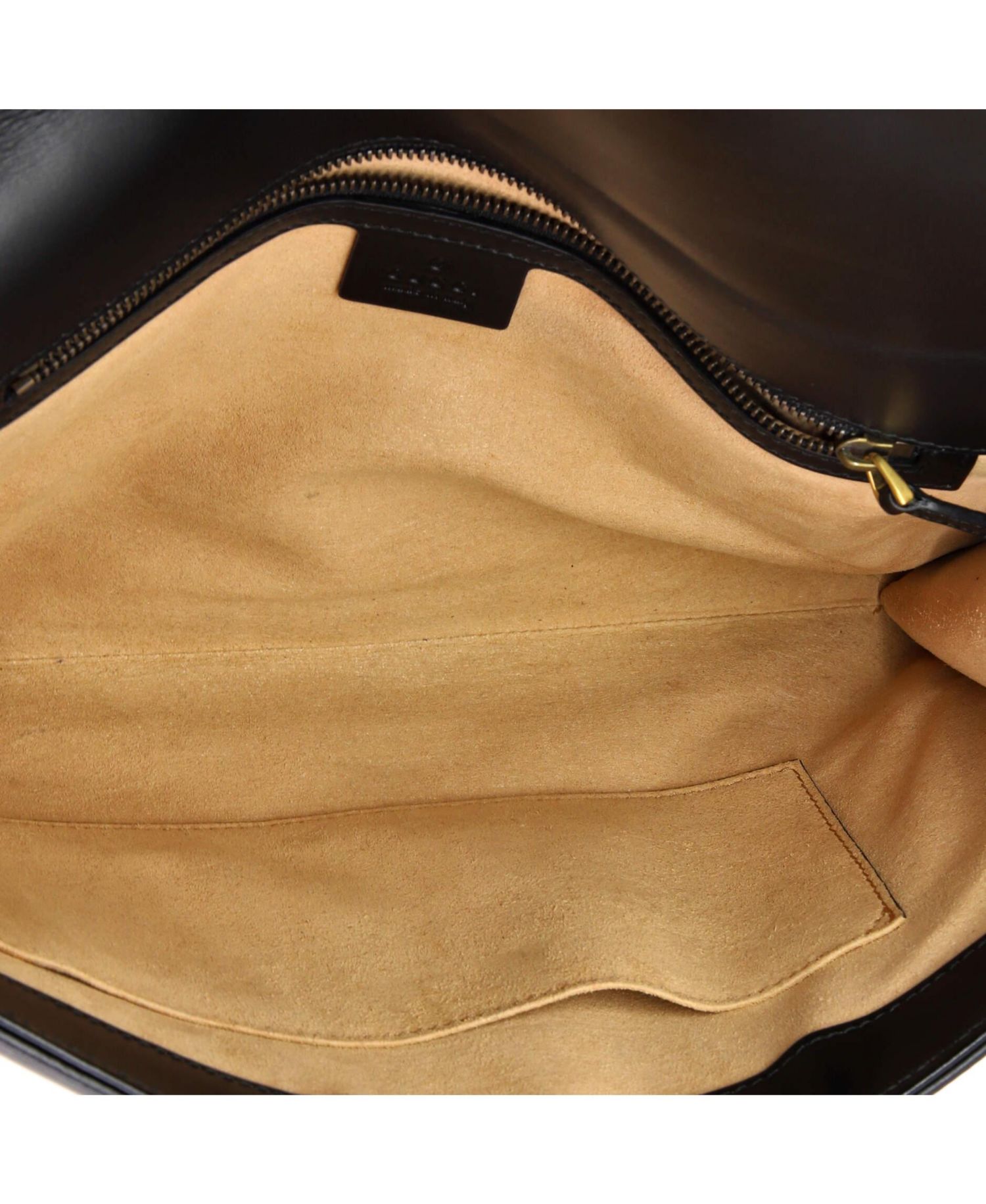 GG Marmont Flap Clutch Matelasse Leather