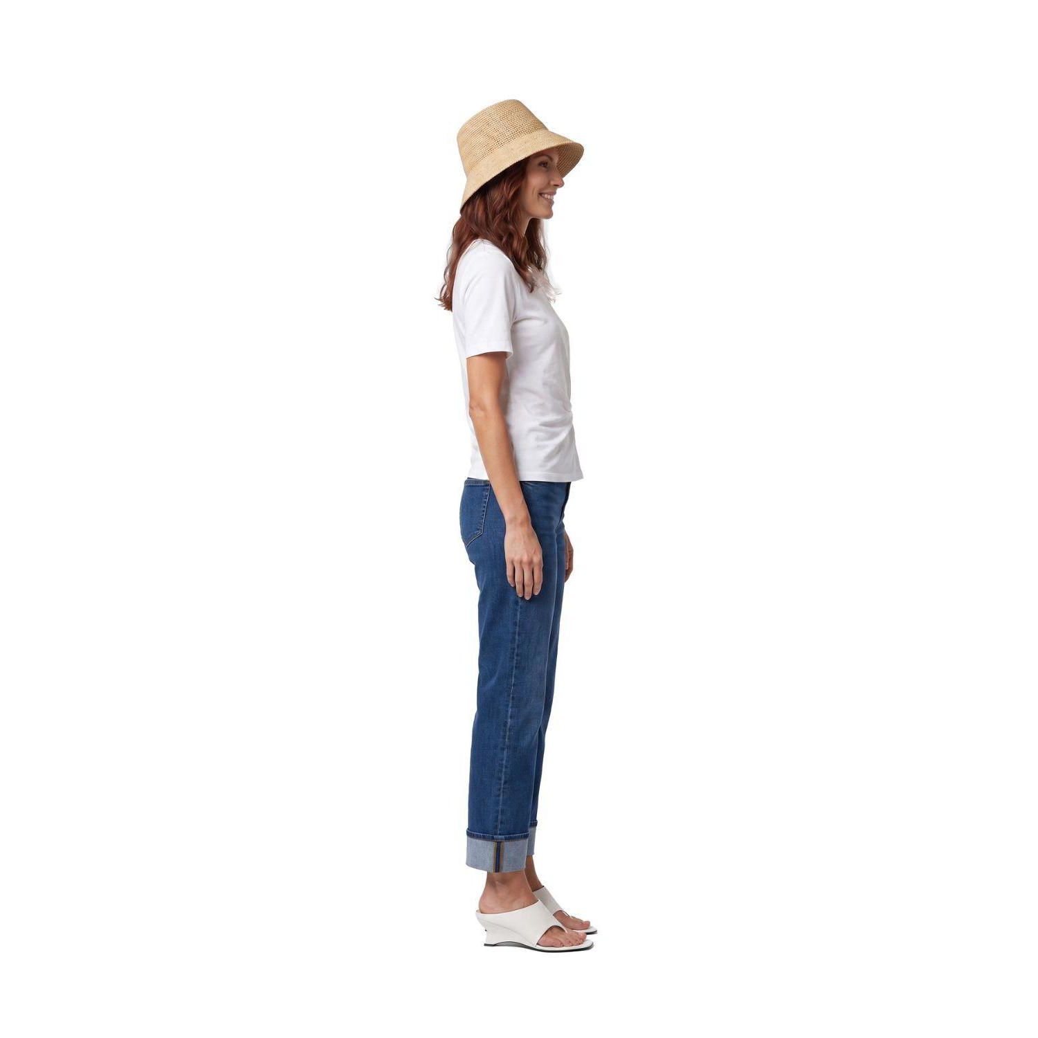 Women's Straight Leg Cuff Jeans