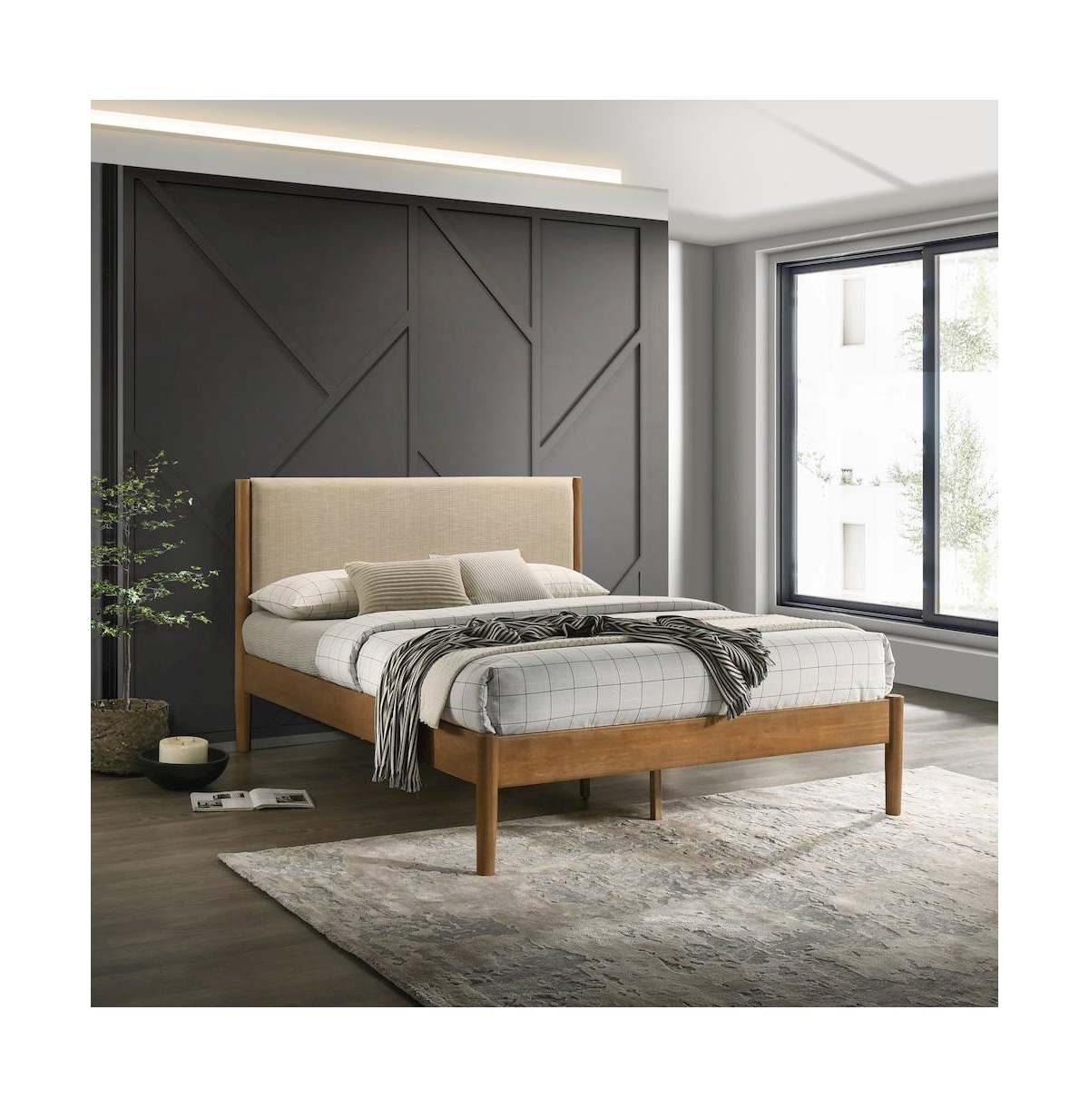 Roundhill Furniture Vichy Rubberwood Platform Bed in Light Walnut