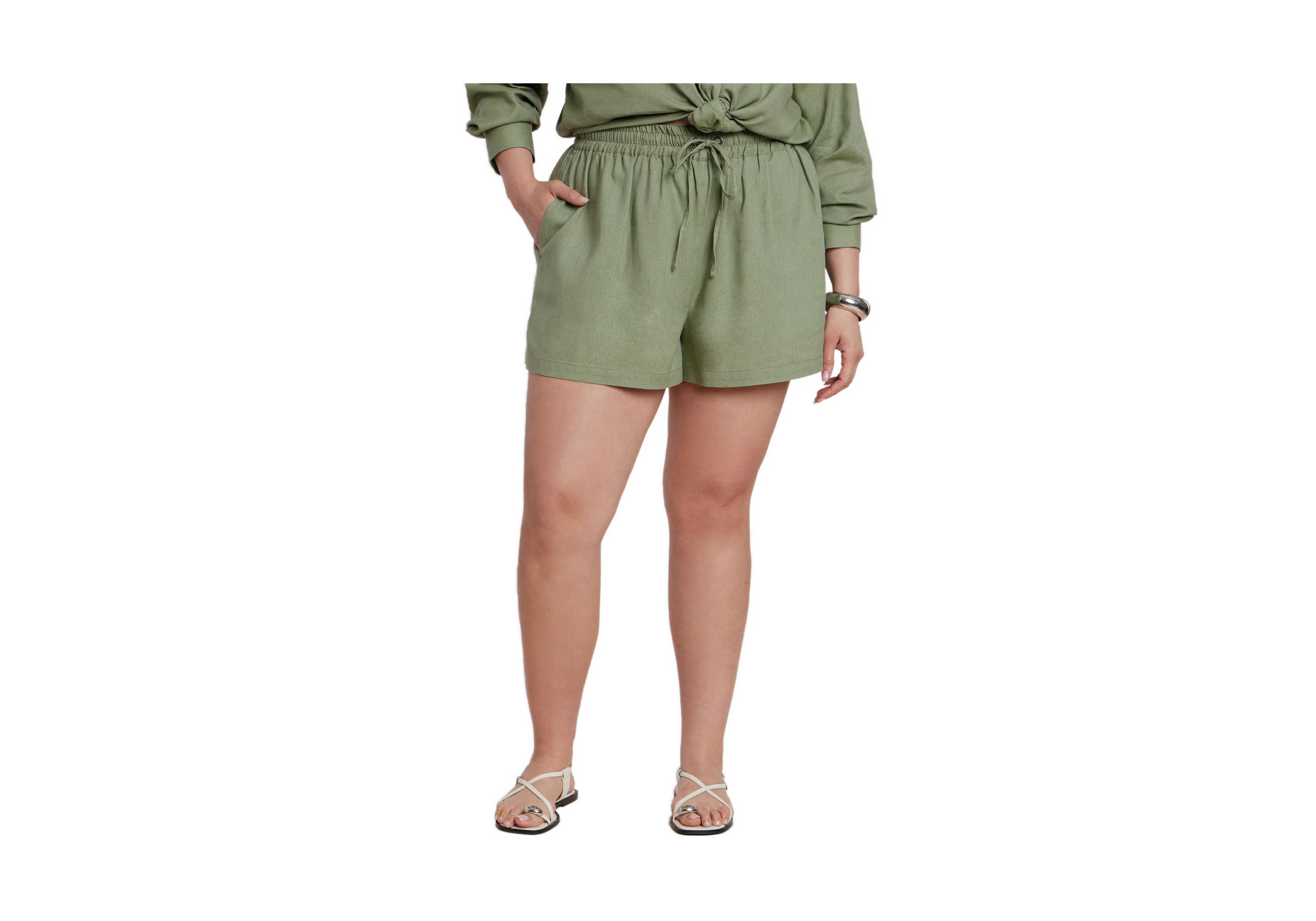 Eloquii Women's Pull On Linen Short