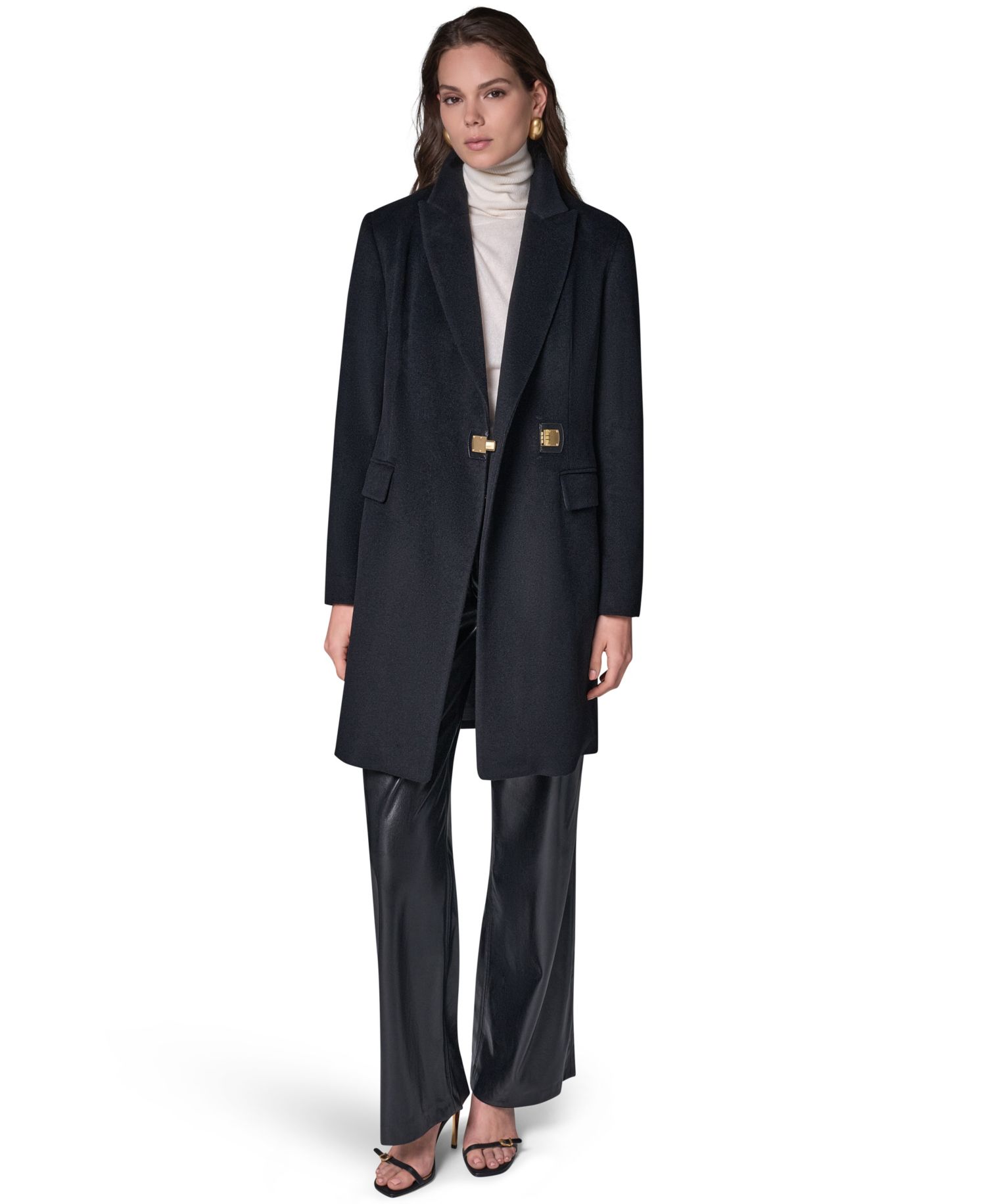 Women's Buttoned Notch Collared Coat