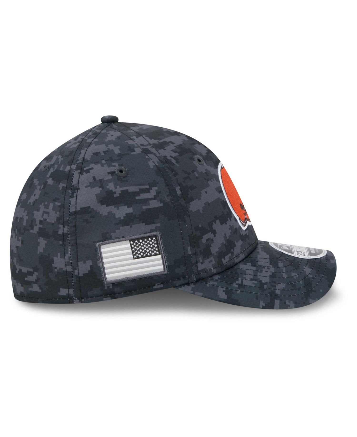 Men's Black Cleveland Browns 2026 Salute to Service 39THIRTY Flex Hat