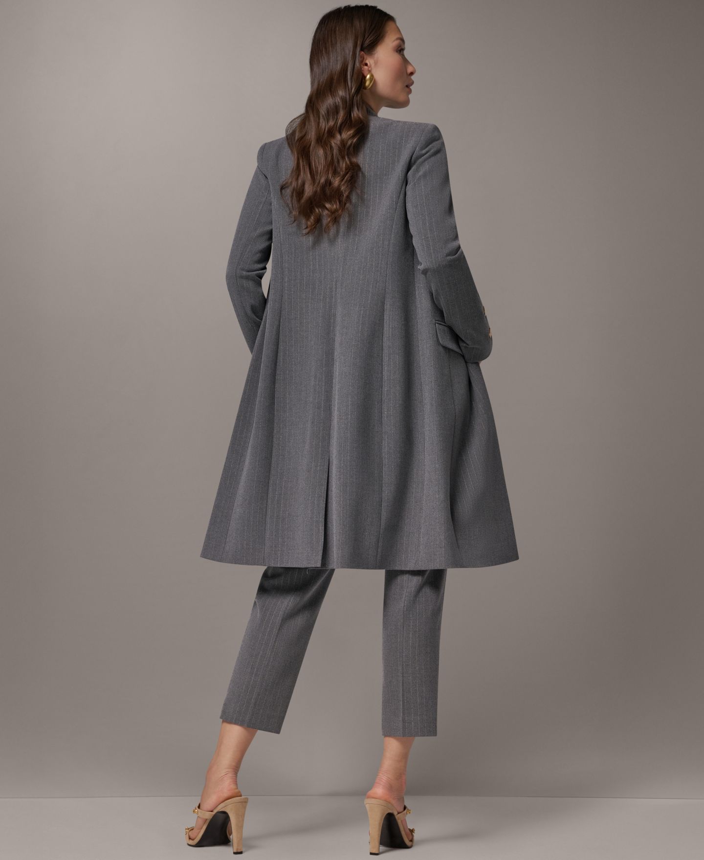 Женская удлинённая куртка Donna Karan New York в тонкую полоску на подкладке, цвет: Светлый меланжевый серый — фото 11