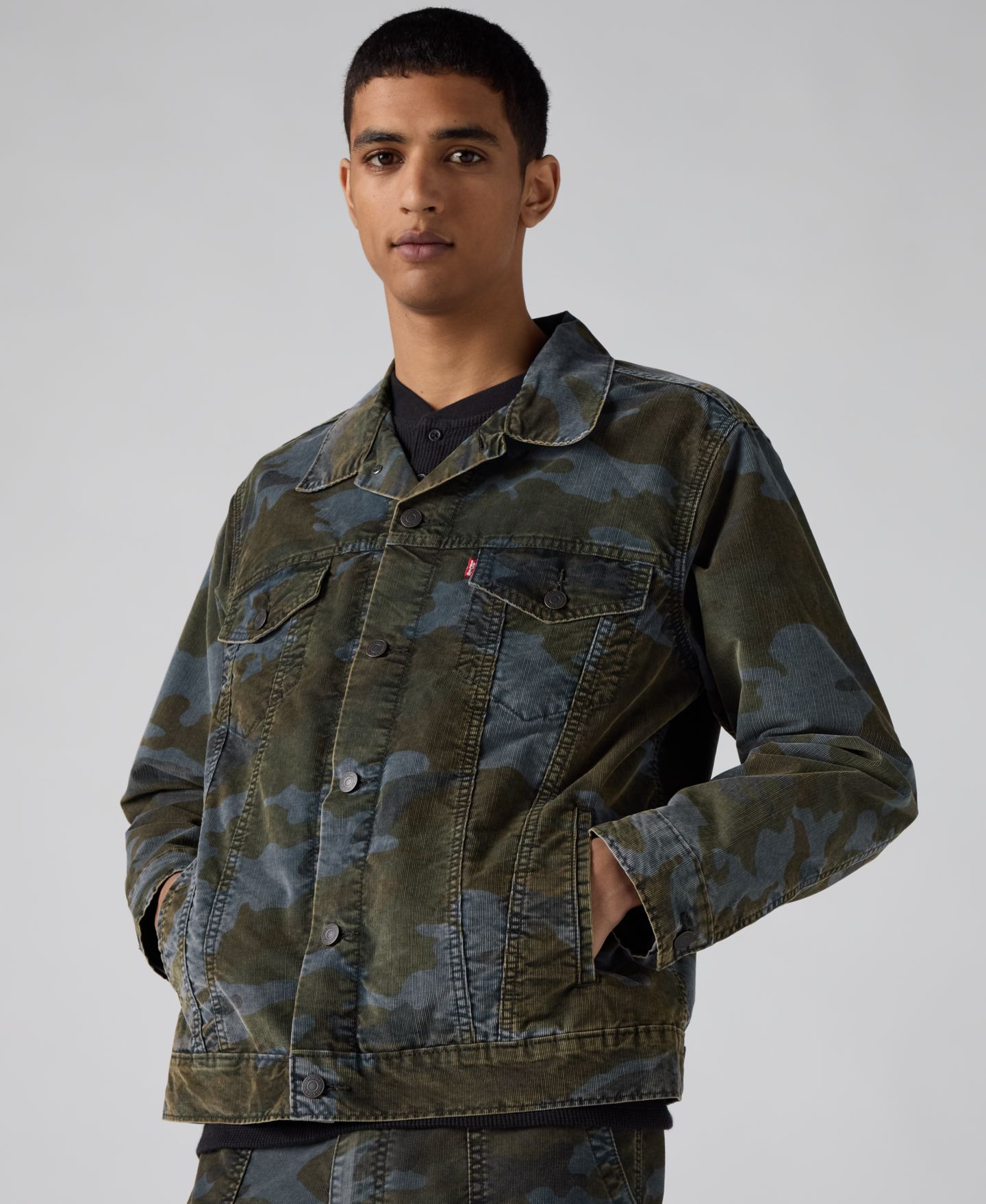 Мужская куртка Levi's Premium Relaxed Trucker Cotton, цвет: Серый снежный — фото 2