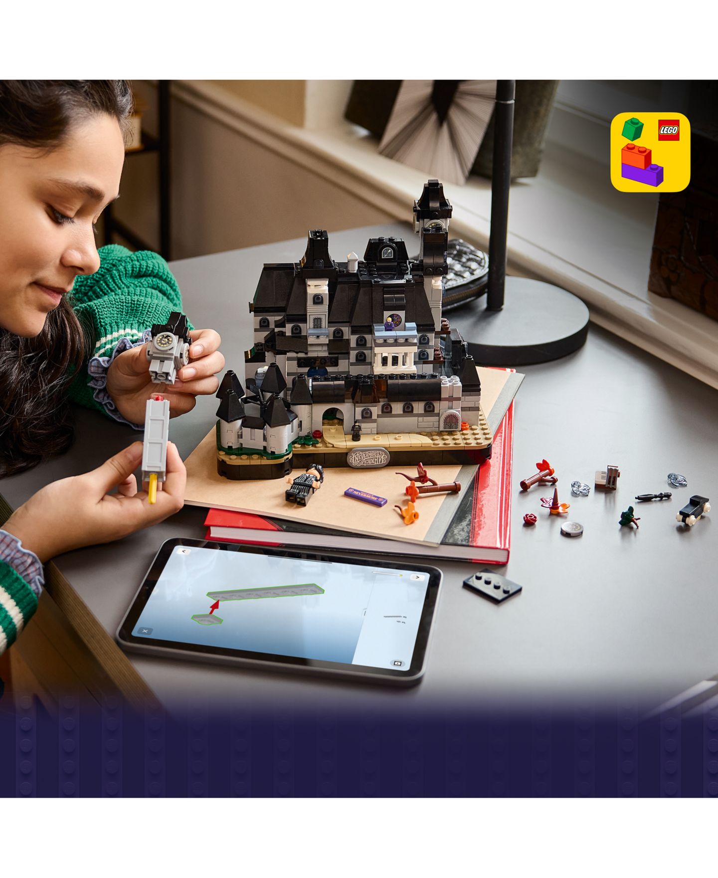 LEGO® Конструктор LEGO Wednesday Nevermore Academy 76788, 890 деталей, от 10 лет — фото 6