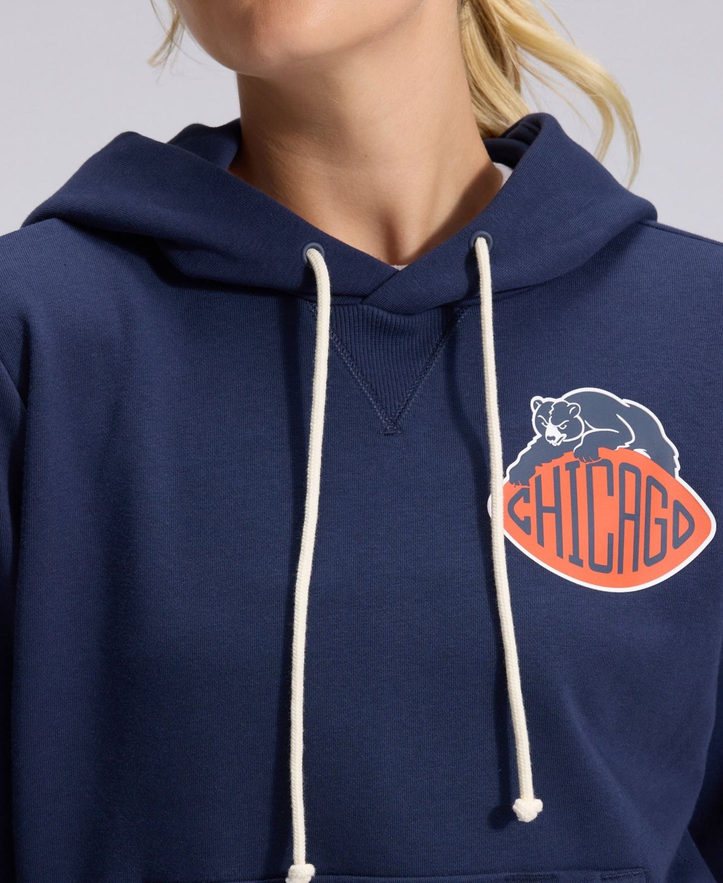 Женское худи Nike Navy Chicago Bears 2026 Rivalries Collection Standard Issue Sideline Pullover — фото 8