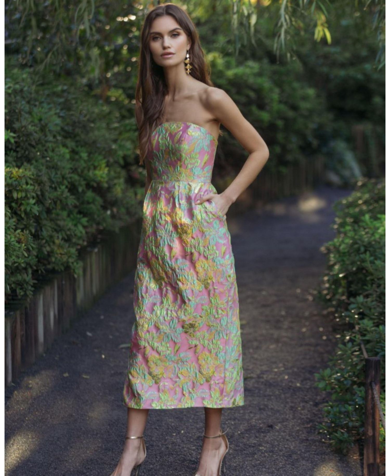 Women's Strapless Floral Brocade Midi Dress