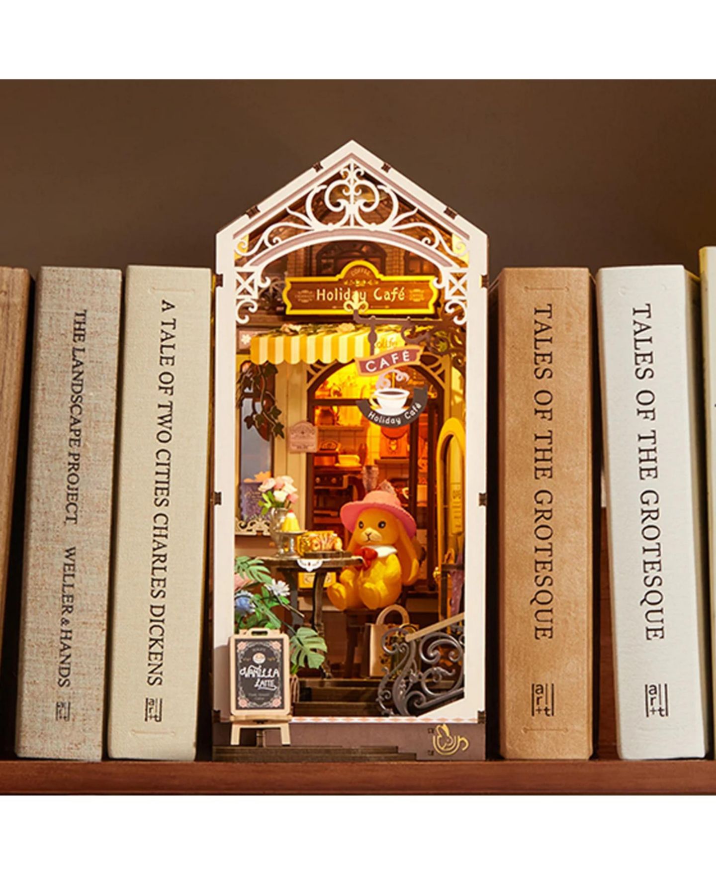 Детский пазл Robotime Holiday Cafe 171-Piece 3D Wooden Book Nook Puzzle, Dual LED Lighting, от 14 лет — фото 3