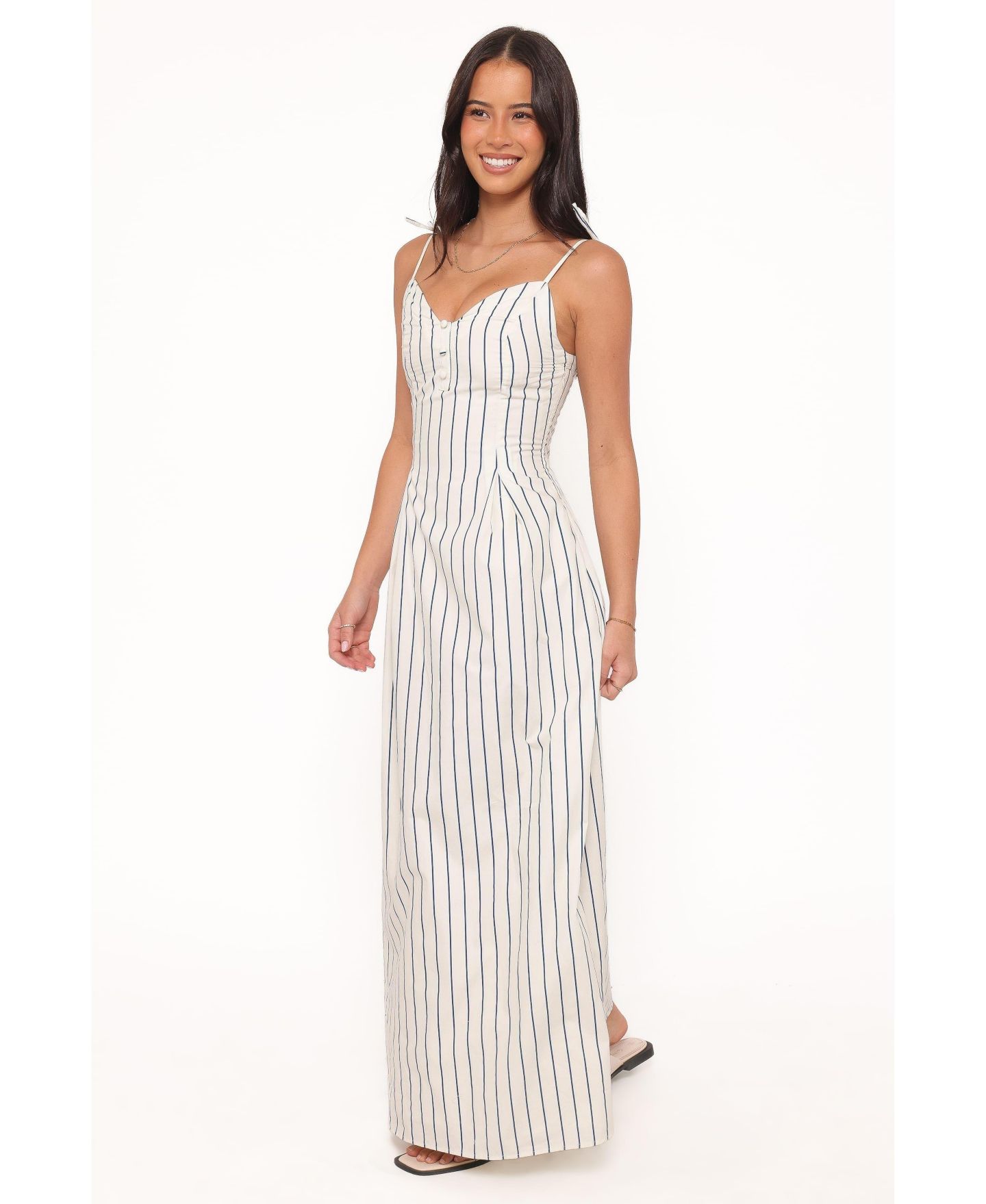 Женское платье Petal and Pup Jordin Sweetheart Neck Maxi, цвет: Слоновая кость / Синий полосатый — фото 4