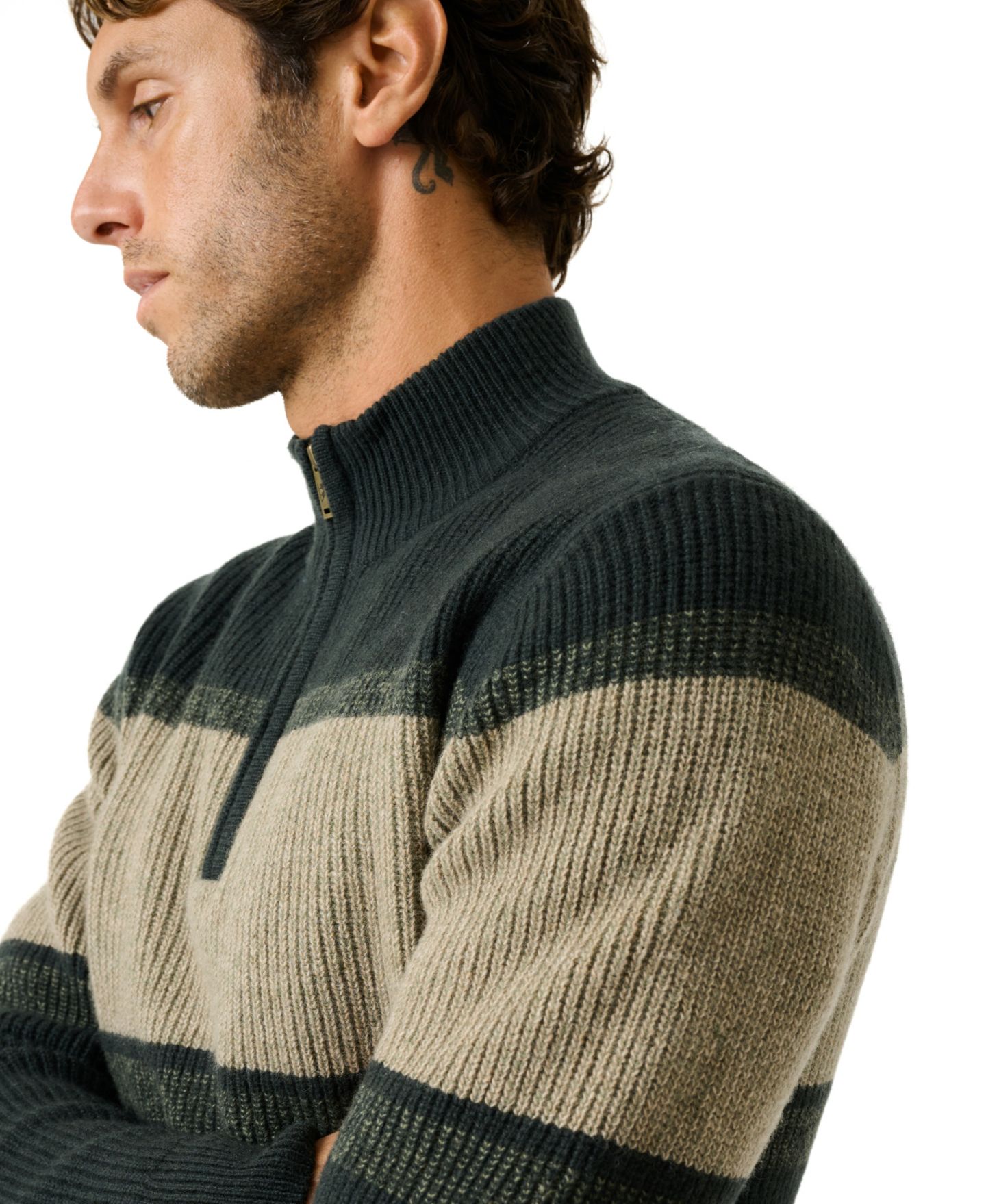 Мужской свитер Rodd & Gunn Clover Park Merino Wool Quarter-Zip Funnel Neck, цвет: Тёмно-зелёный — фото 5